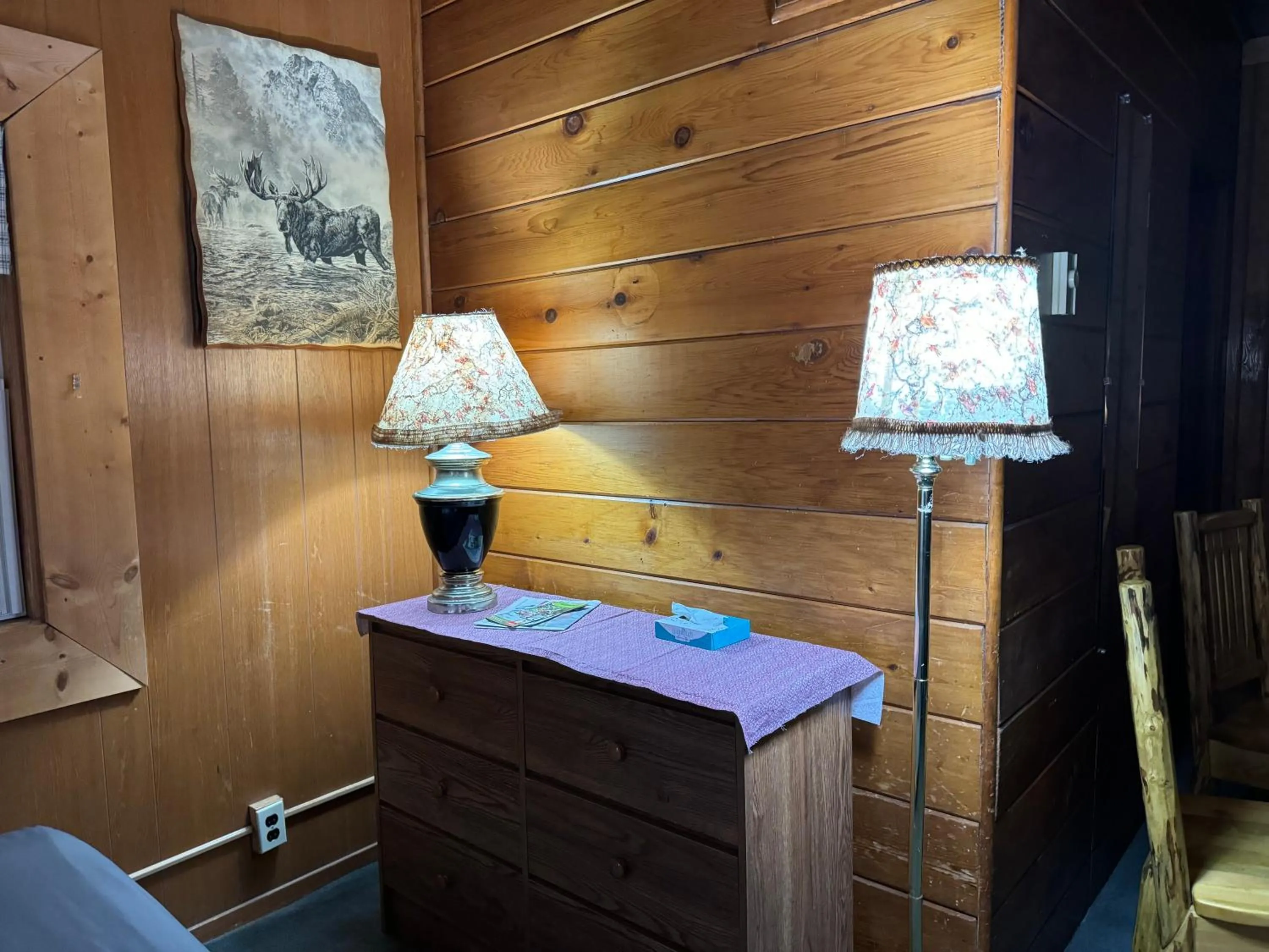 Kootenai Valley Motel