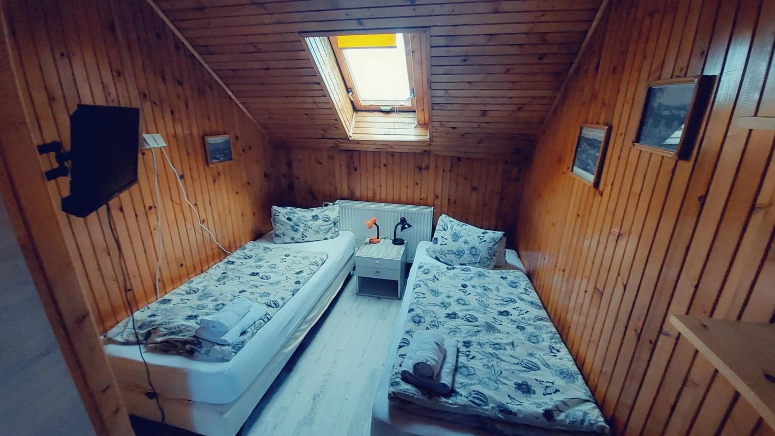 Photo of the whole room, Bed in Penzion-Na Navsi