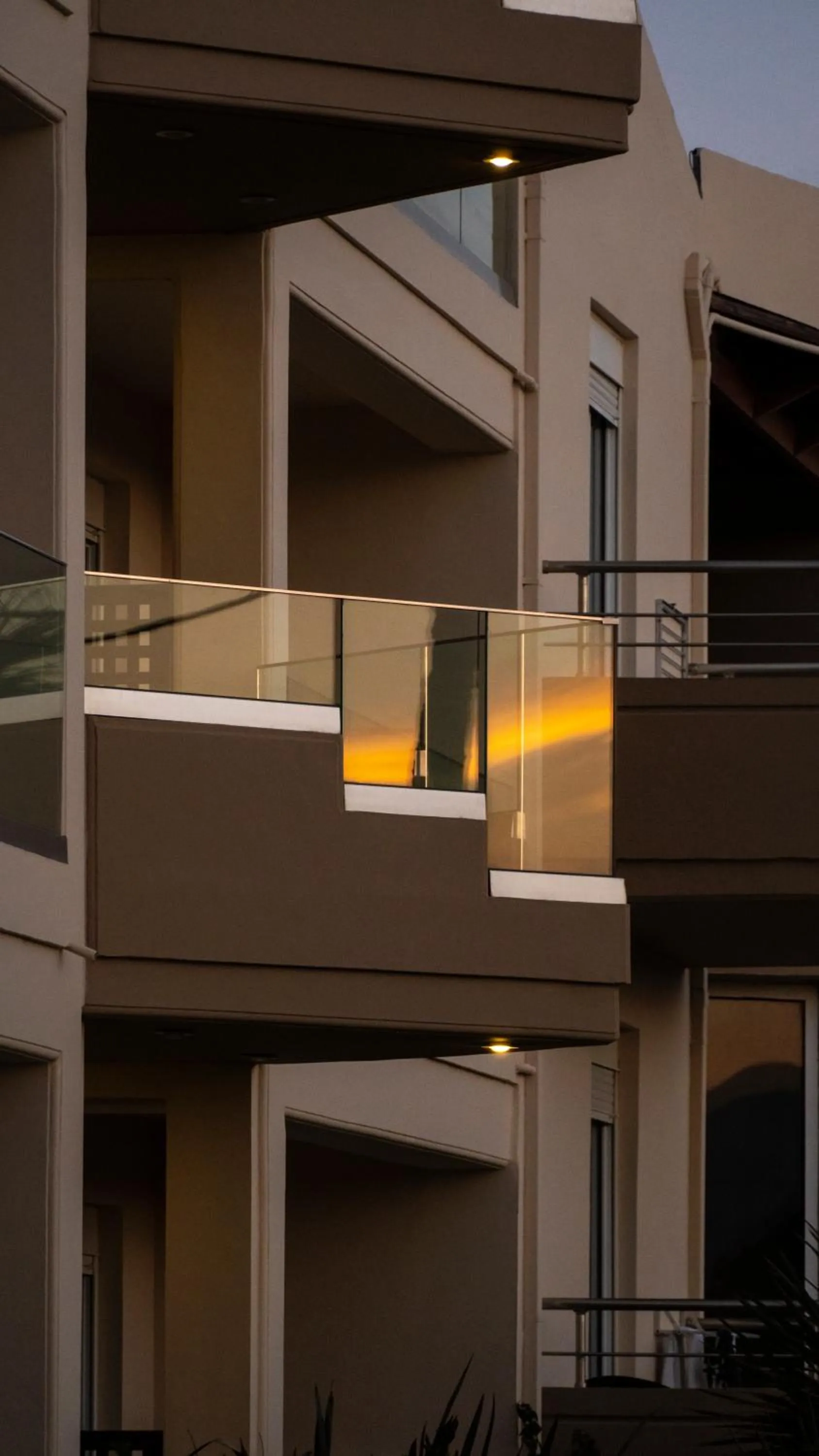 Property building in Maleme Mare