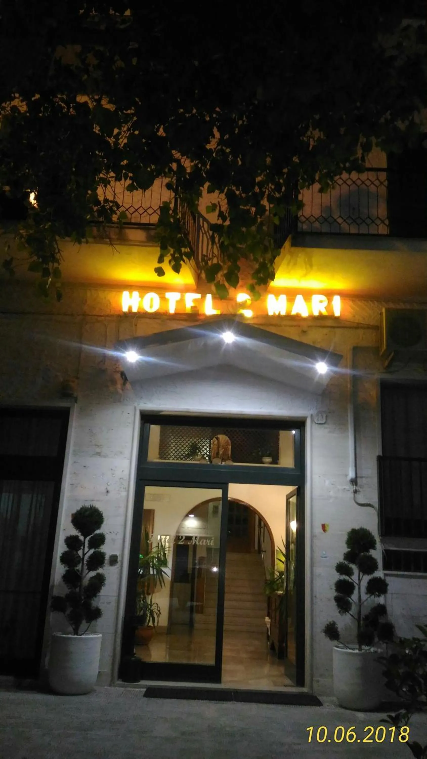Hotel 2 Mari - Vieste