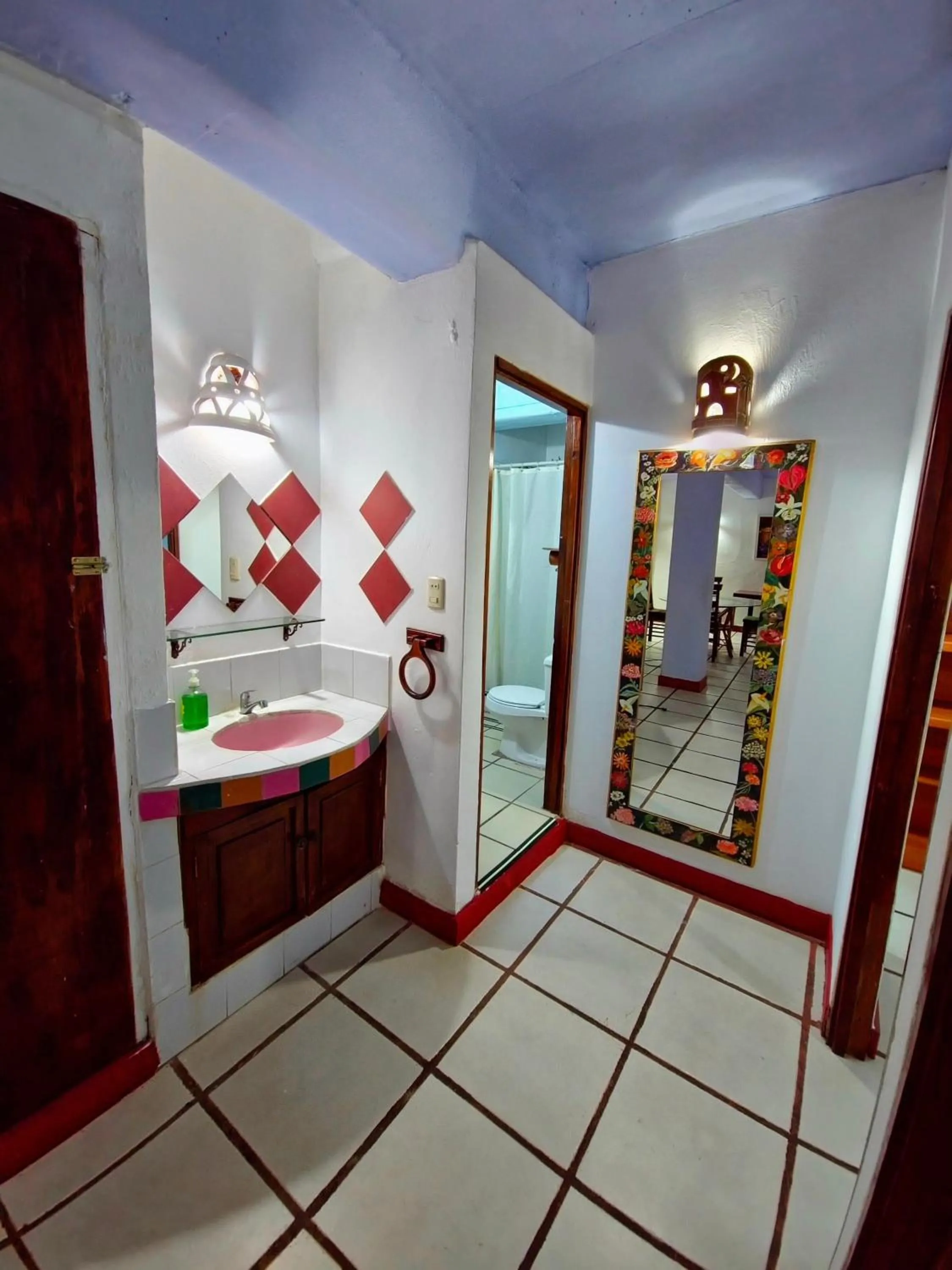 Toilet in Eco Suites Uxlabil Guatemala