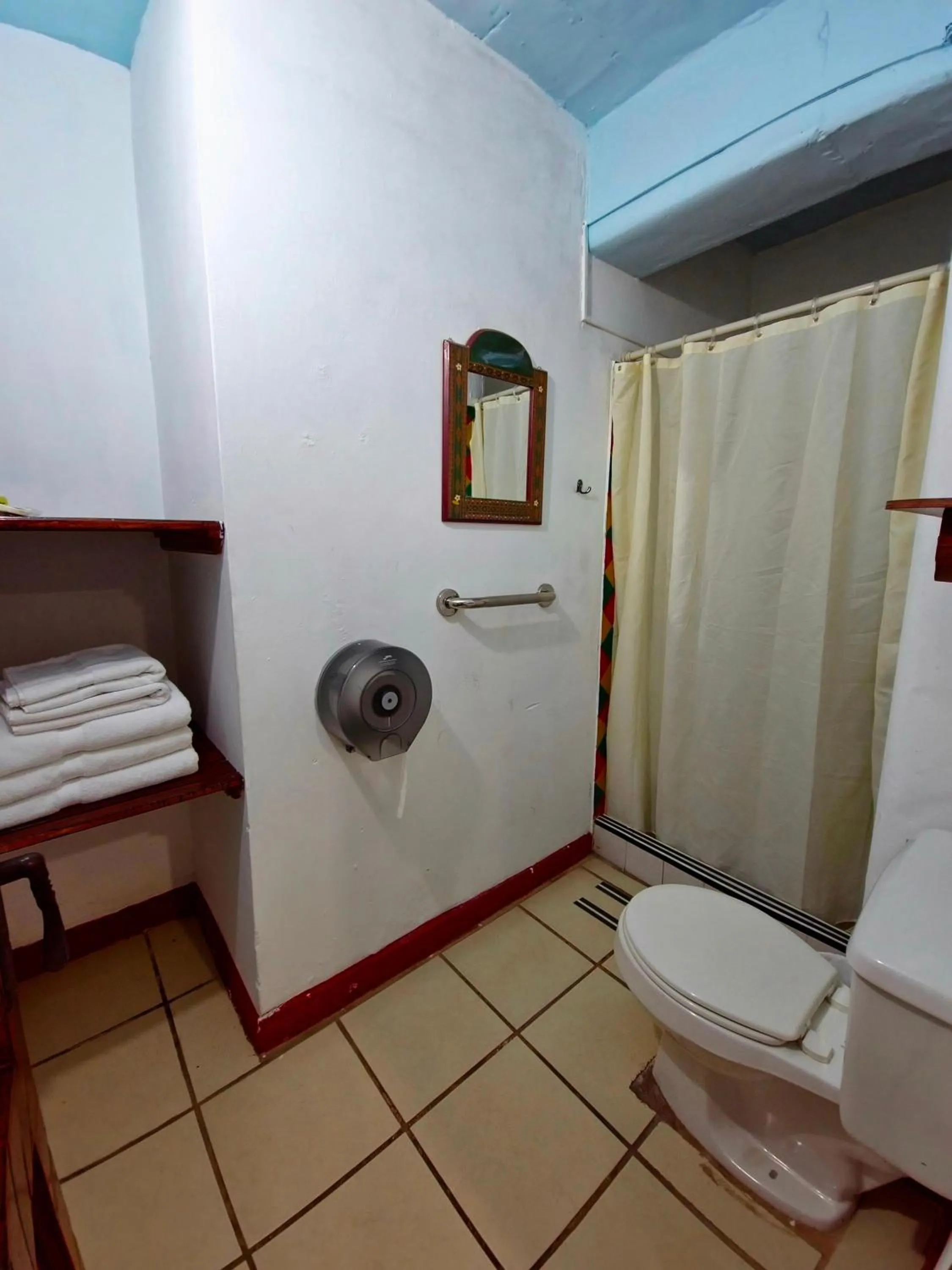 Toilet in Eco Suites Uxlabil Guatemala
