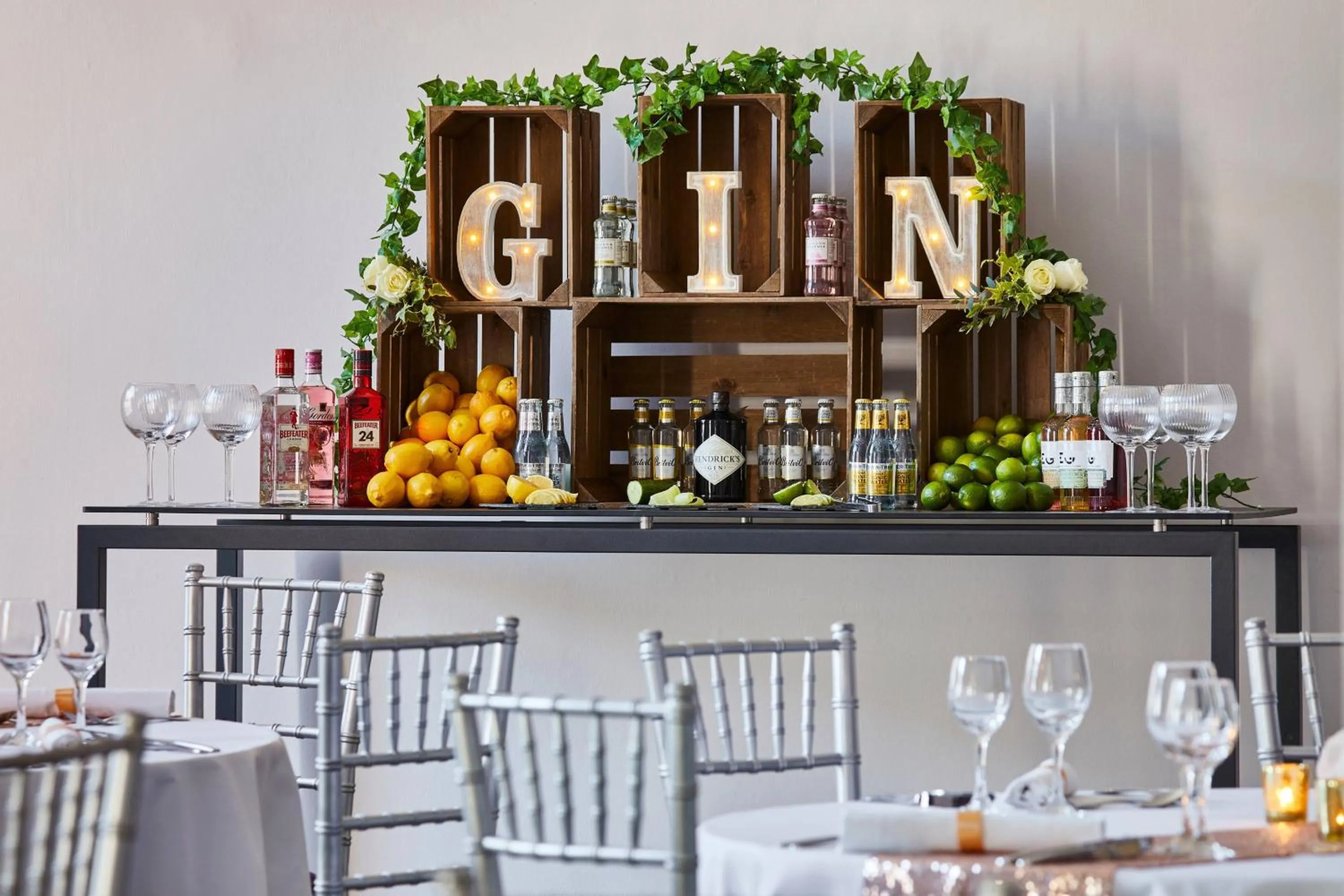 Lounge or bar in Delta Hotels by Marriott Durham Royal County