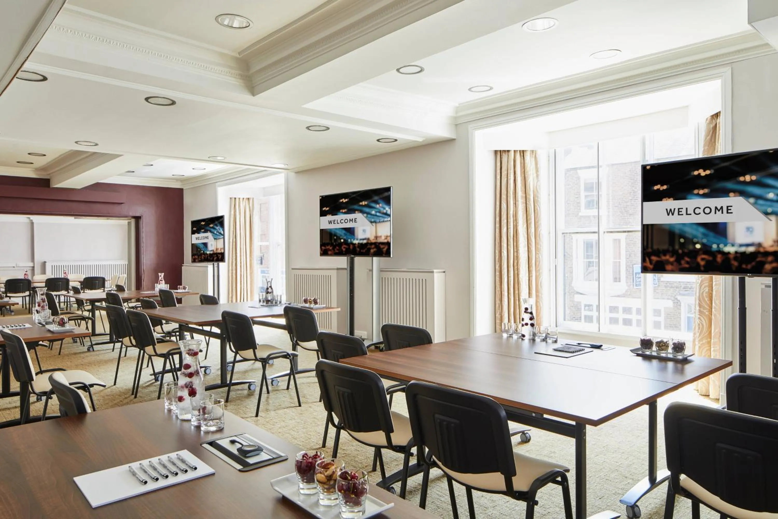 Meeting/conference room in Delta Hotels by Marriott Durham Royal County