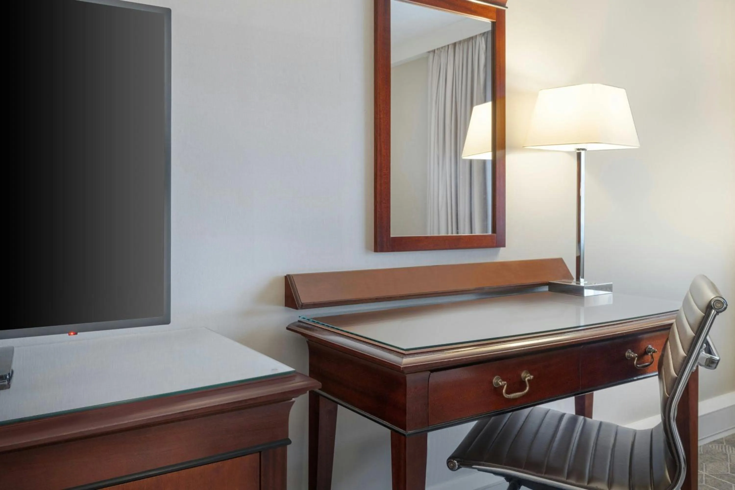 Photo of the whole room in Delta Hotels by Marriott Durham Royal County