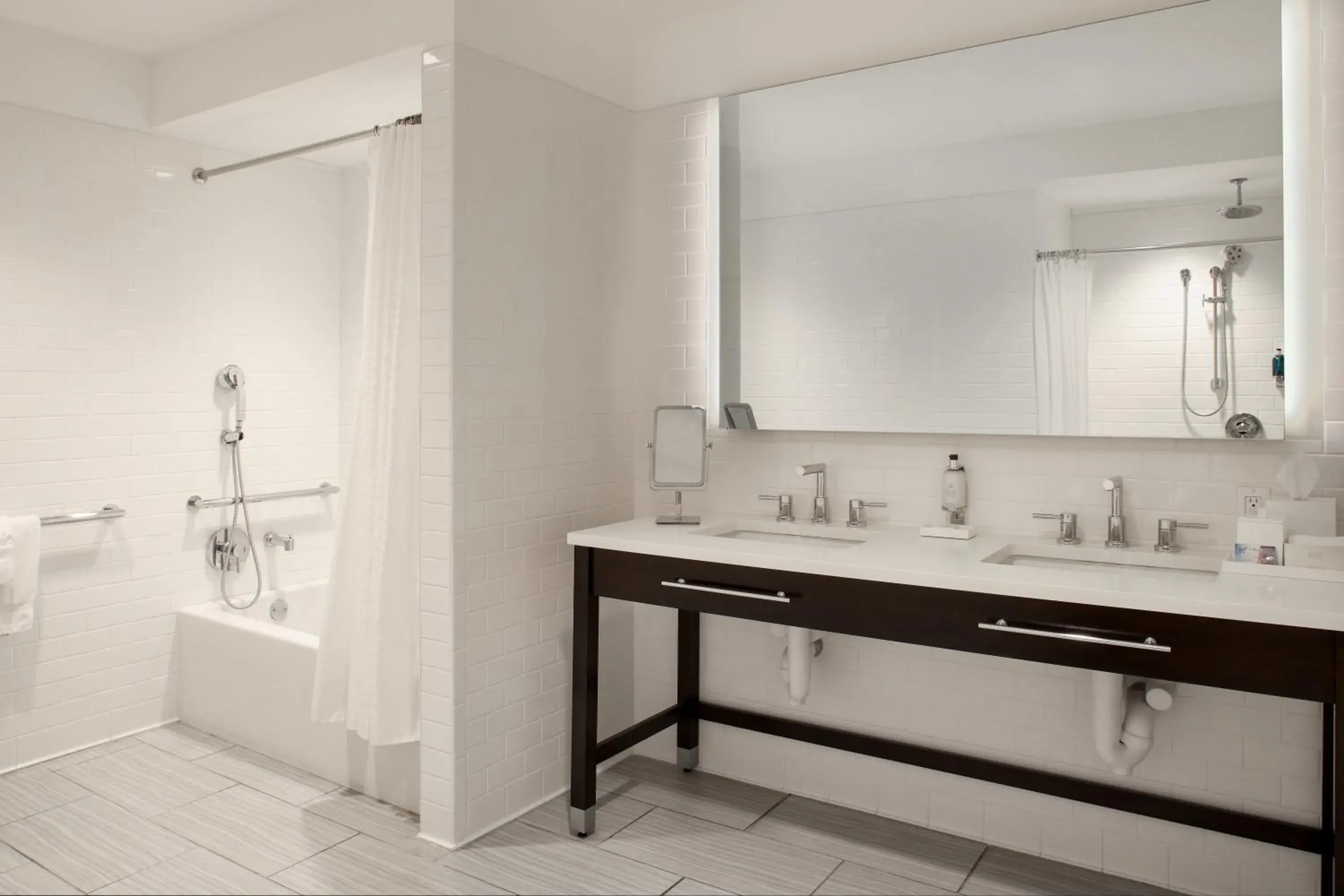 Oceanfront Balcony Two Bedroom Guestroom, Two Queens Primary/One King Room in Isla Bella Beach Resort & Spa - Florida Keys Oceanfront Balcony Two Bedroom Guestroom, Two Queens Primary/One King Room in Isla Bella Beach Resort & Spa - Florida Keys