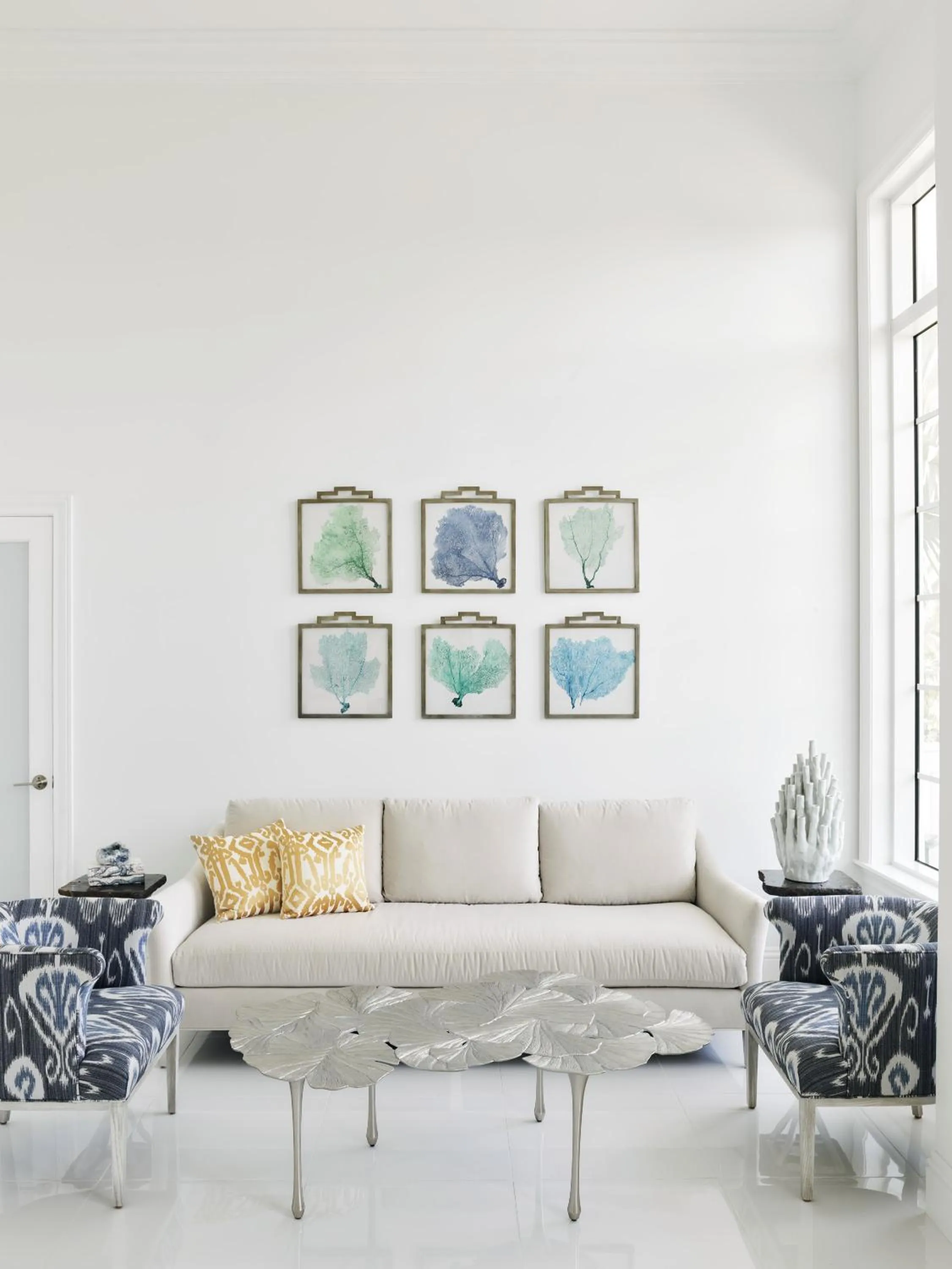 Seating area in Isla Bella Beach Resort & Spa - Florida Keys