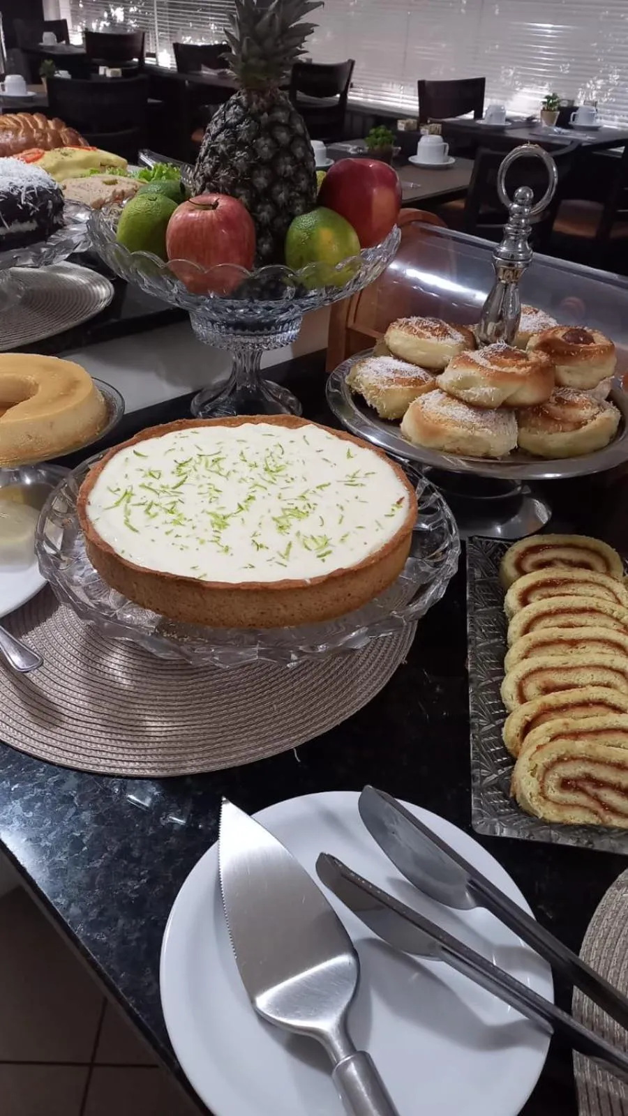 Buffet breakfast in Hotel Premium Pirassununga