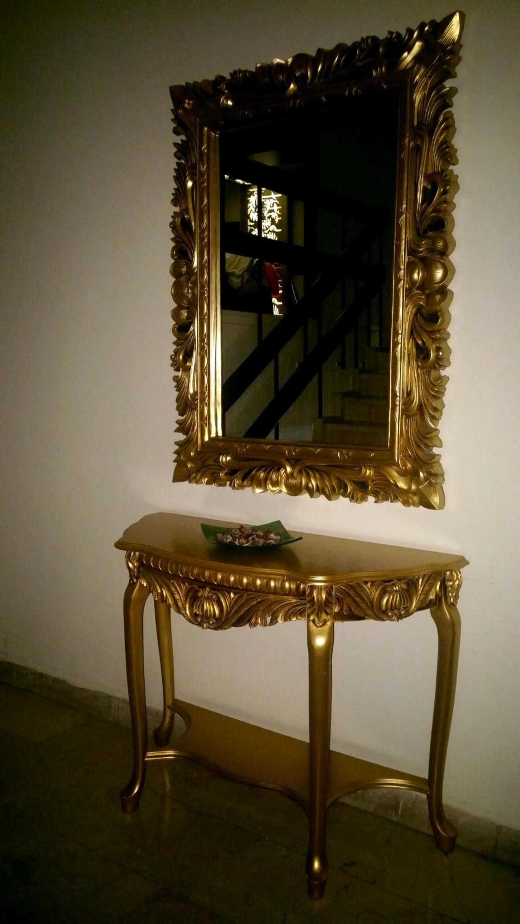 Decorative detail in Grand Terme Hotel