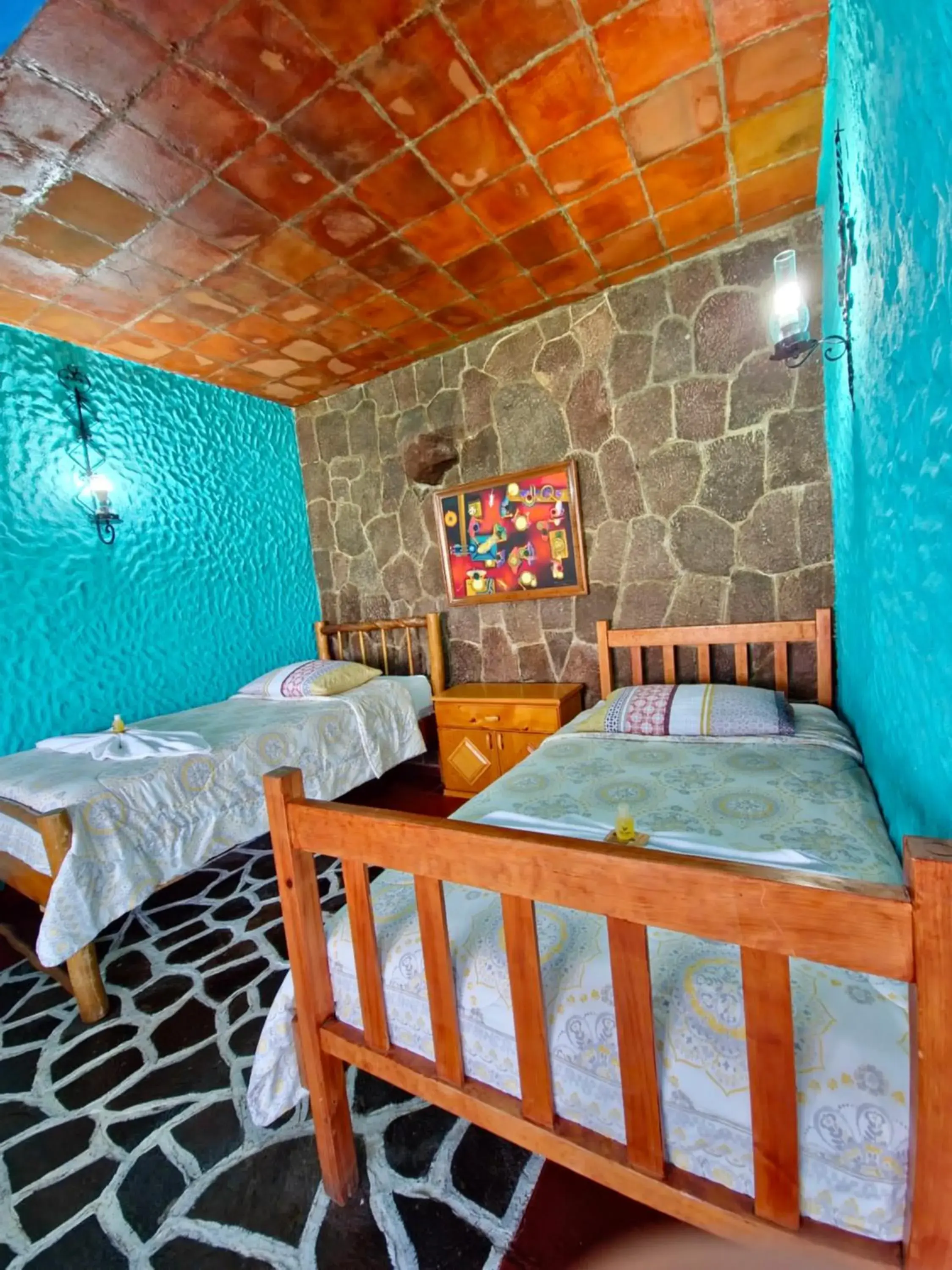 Triple Room in Eco Hotel Uxlabil Atitlan Triple Room in Eco Hotel Uxlabil Atitlan
