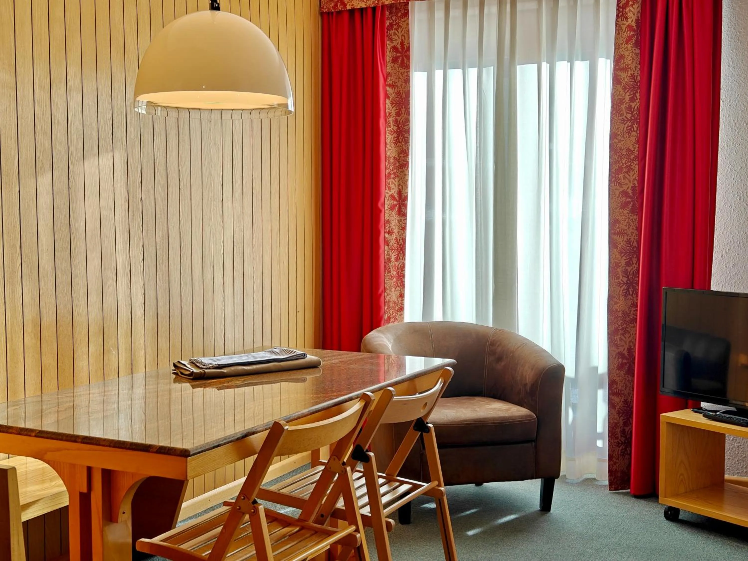 Dining area in Residence Les Coupoles