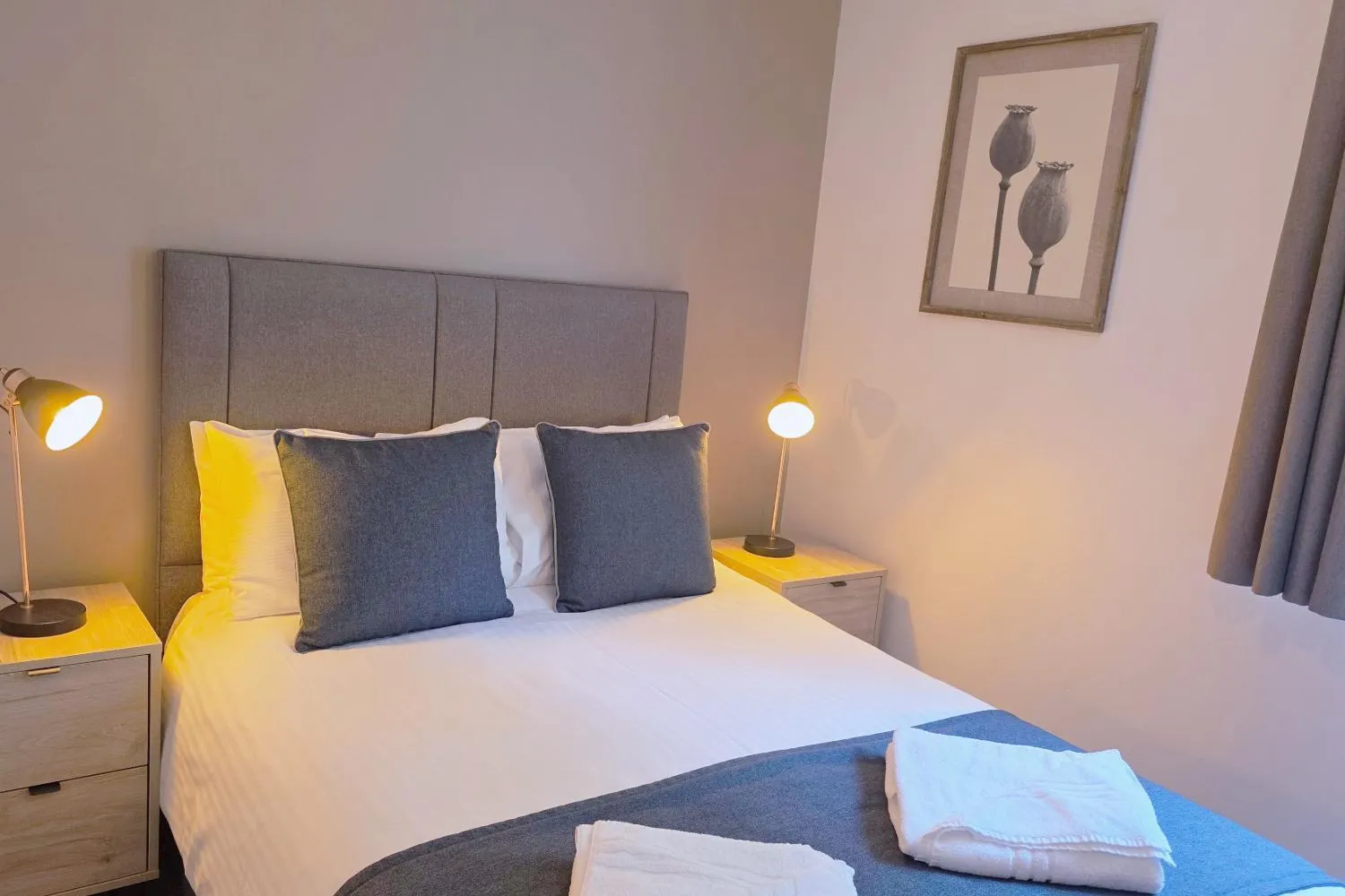 Bed in Lakeview Manor