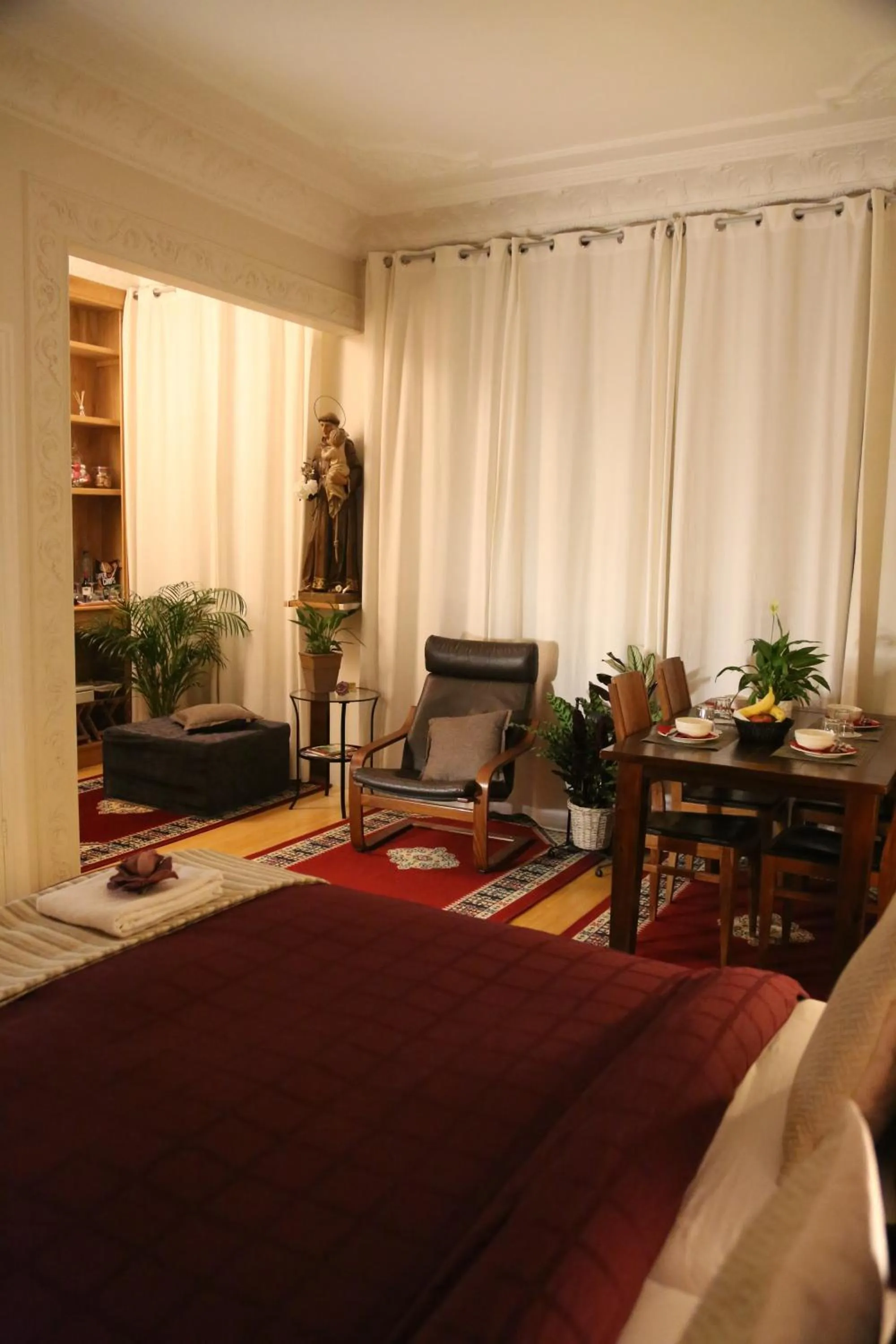 Living room, Bed in Antonius Bed and Breakfast