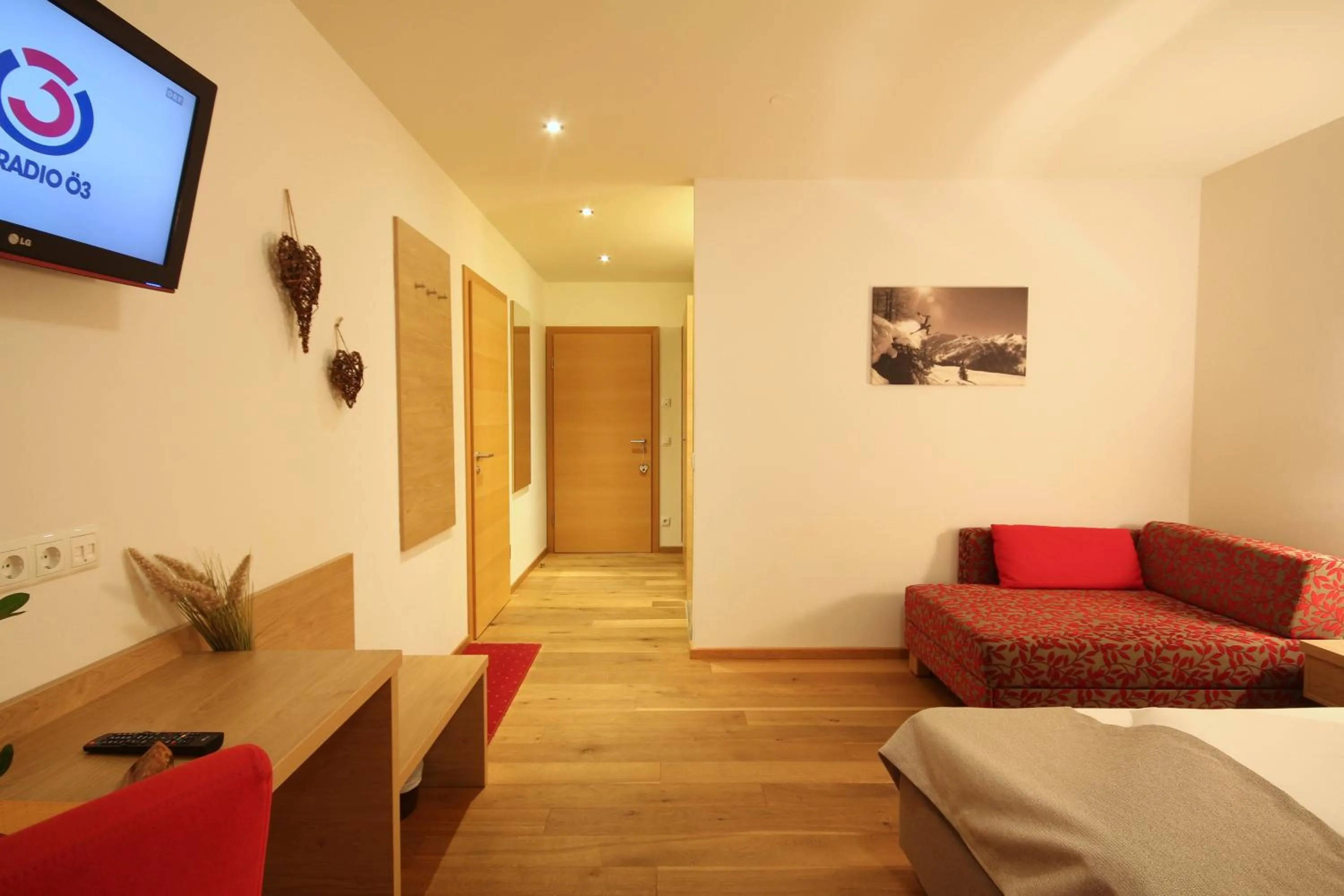 Photo of the whole room, Bed in Landhotel Laudersbach