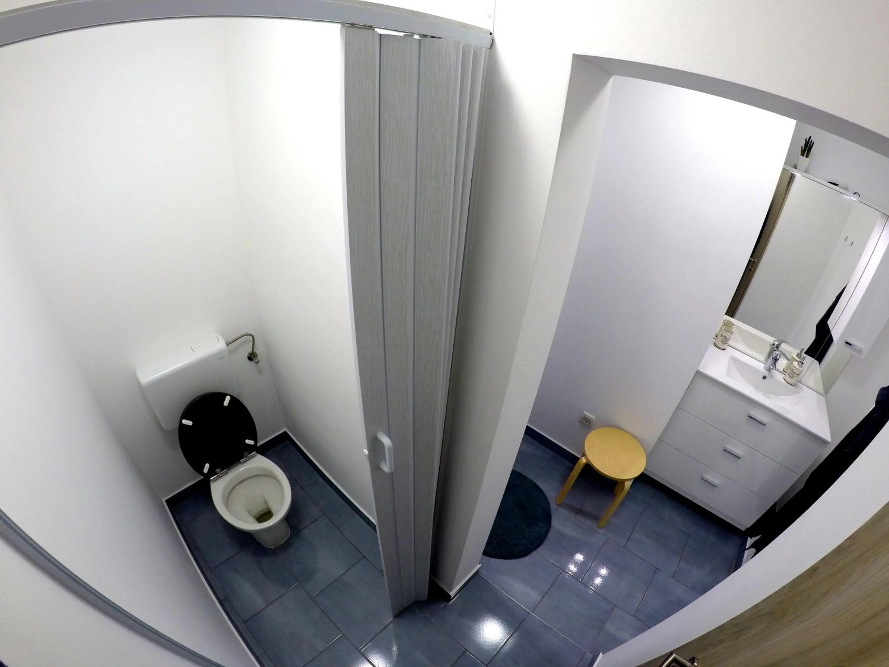 Bathroom in The Jungle Apartments and Rooms (Vila Džungla)