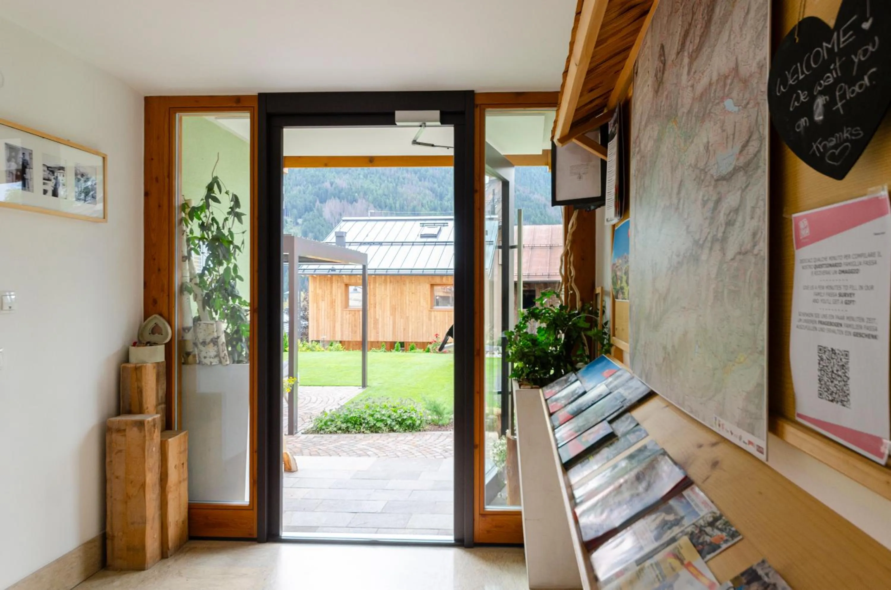 Facade/entrance in Mason La Zondra