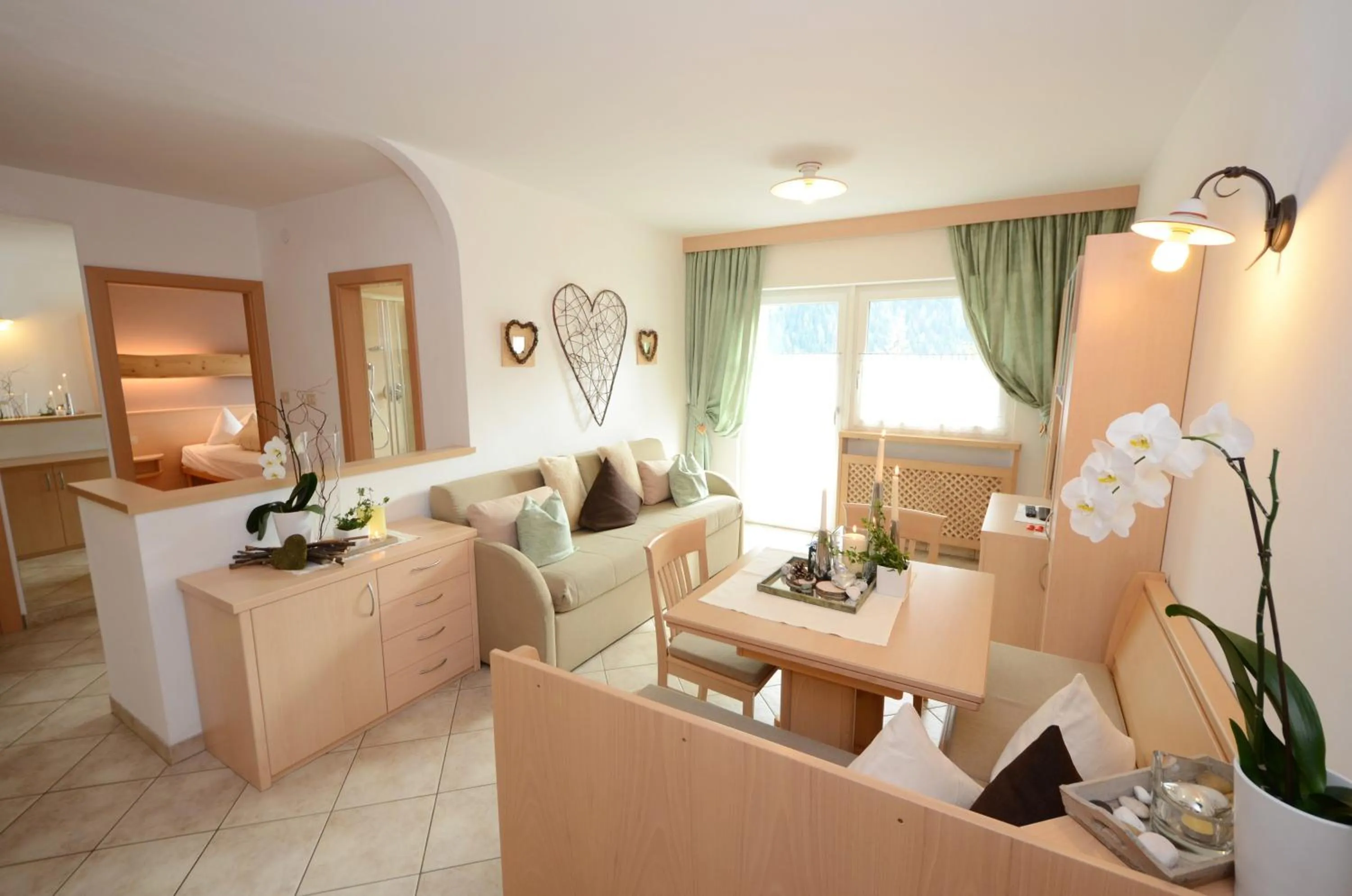 Living room in Mason La Zondra