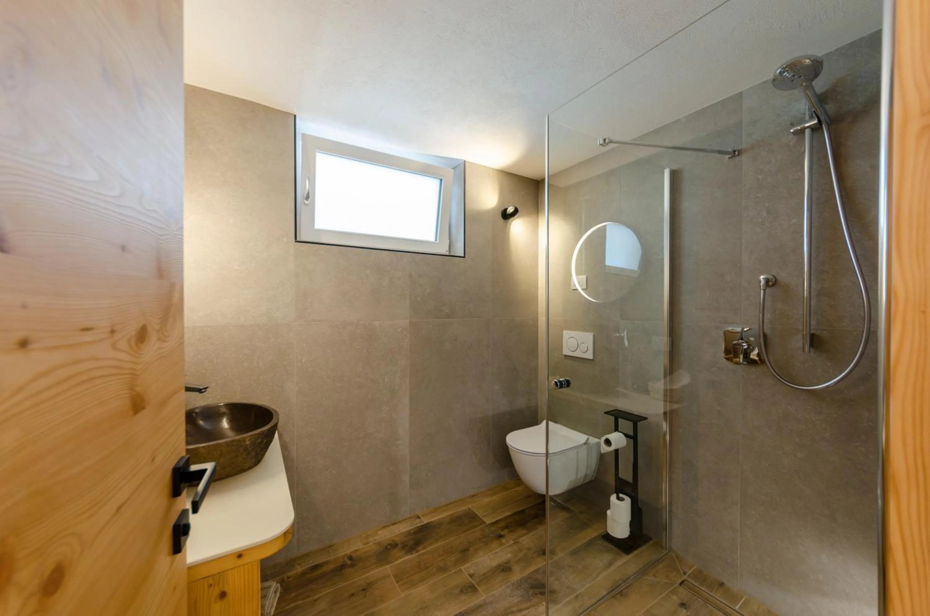 Bathroom in Mason La Zondra