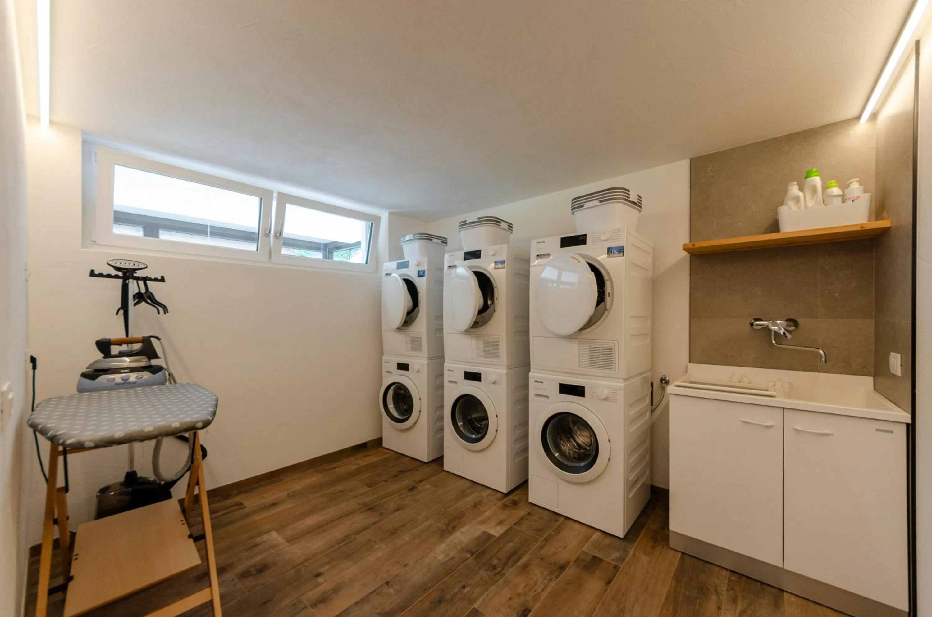 washing machine in Mason La Zondra