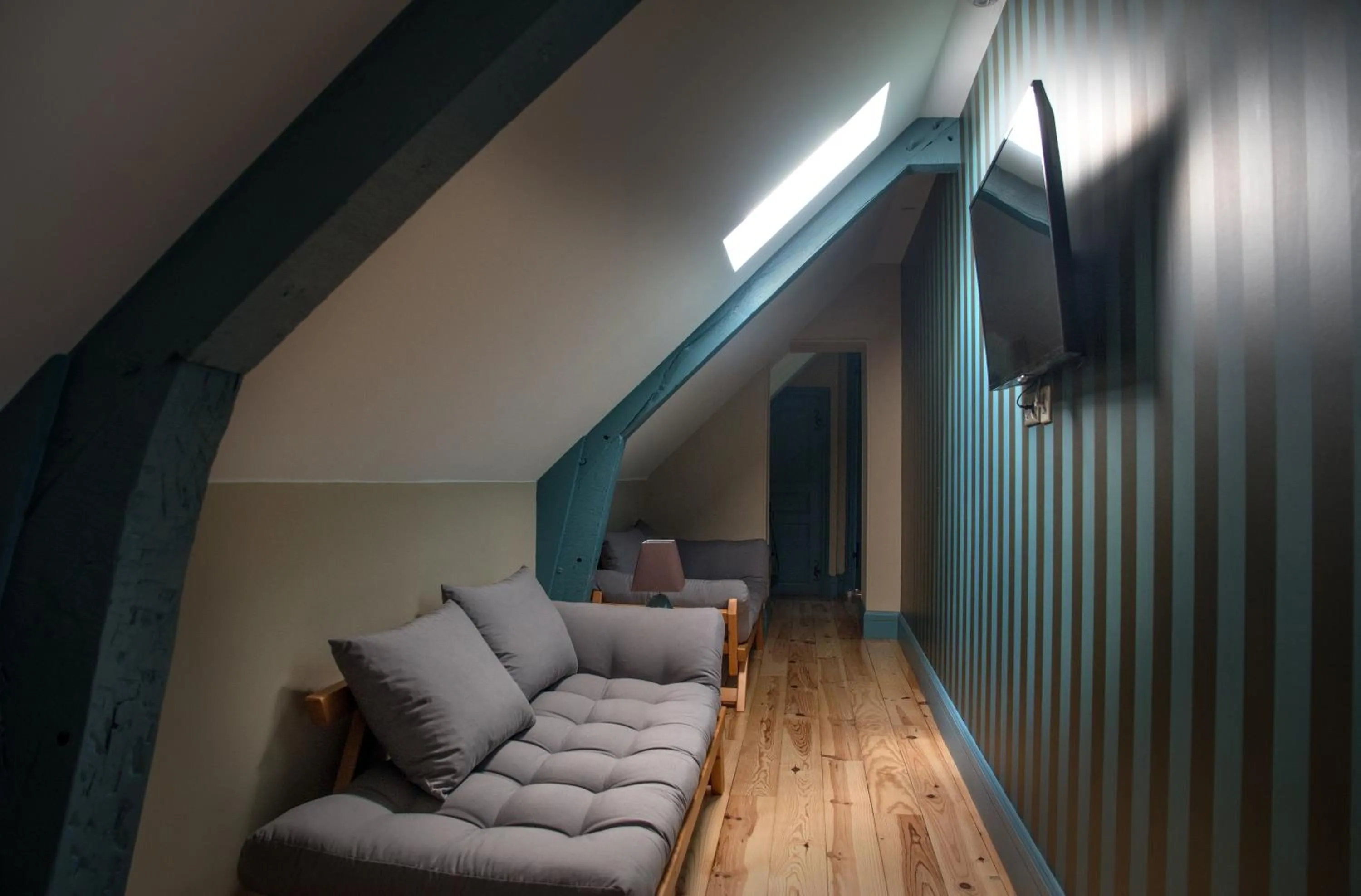 Property building in Le Relais