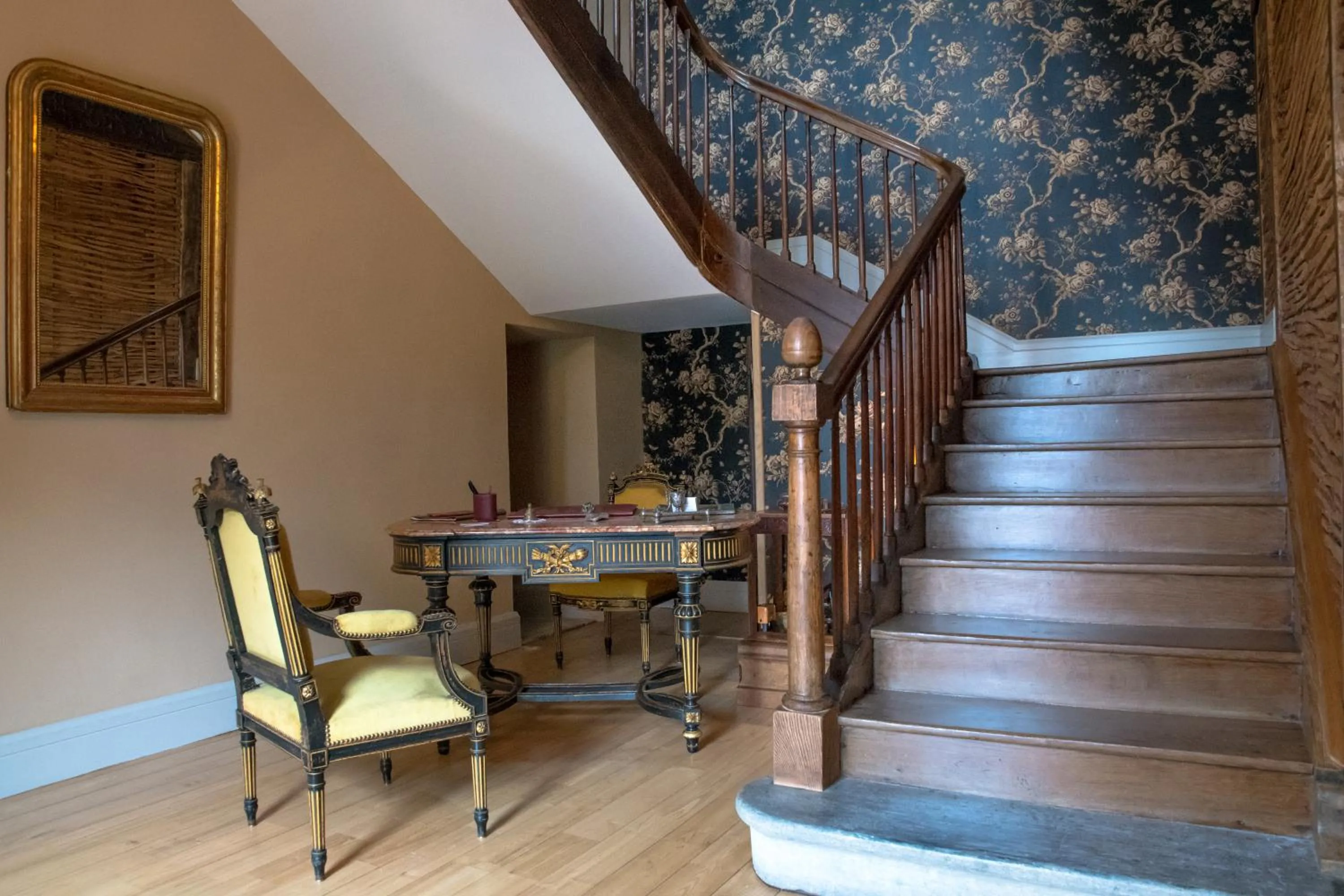 Property building in Le Relais