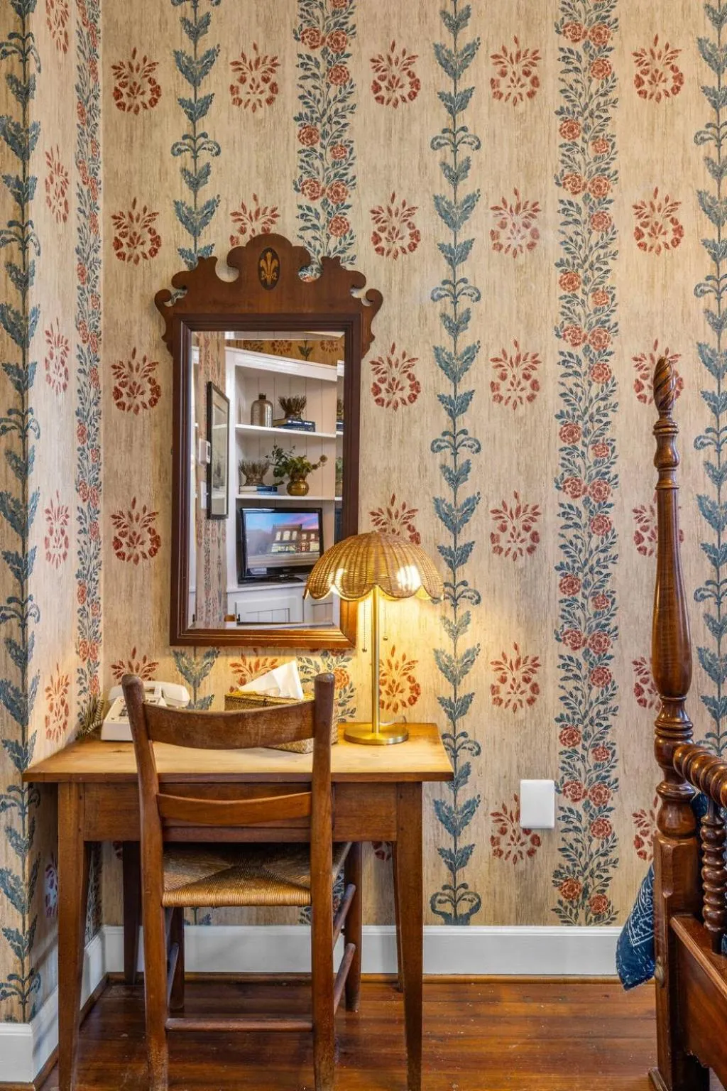 Leesburg Colonial Inn