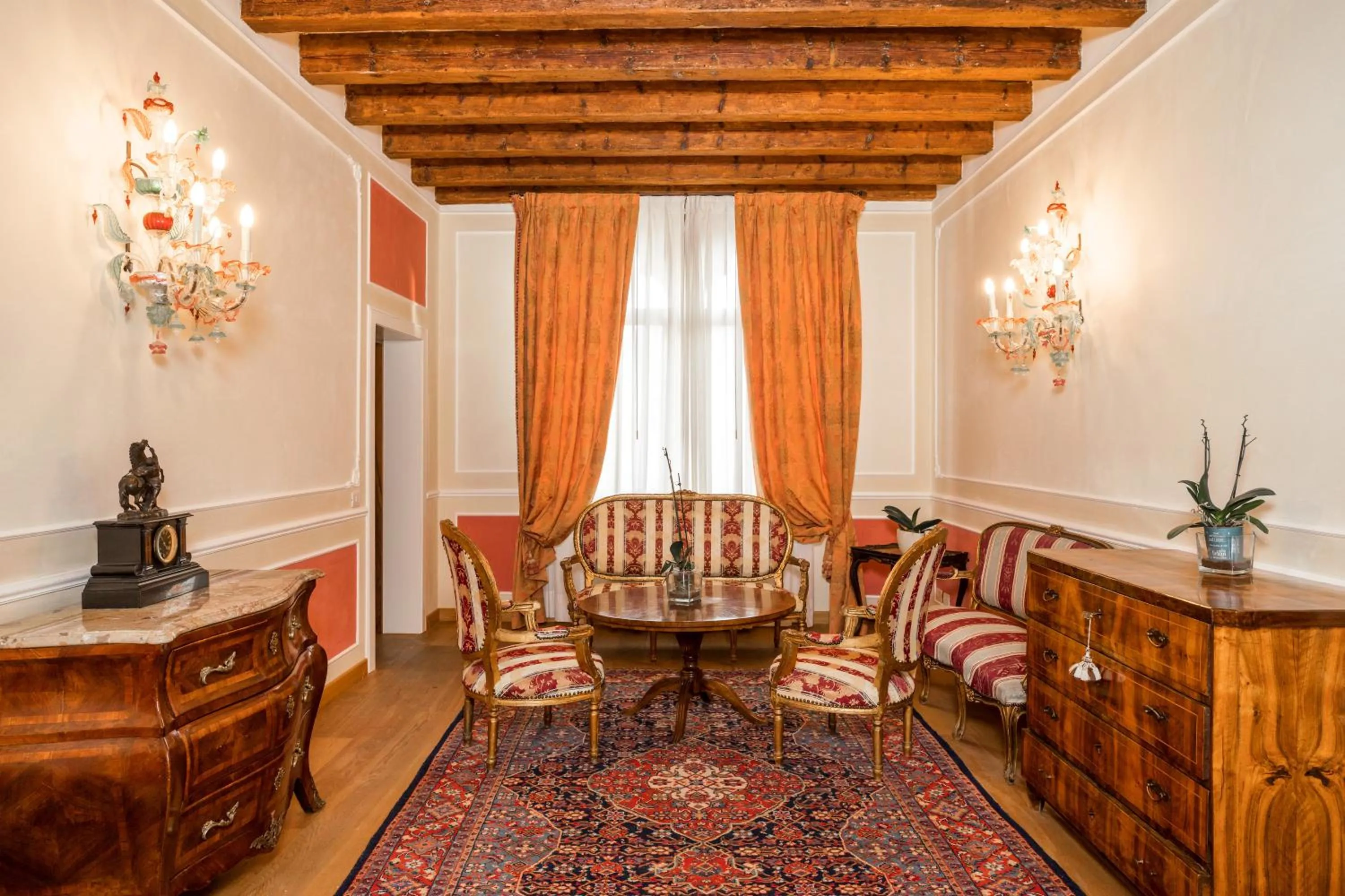 Living room in Relais Alberti
