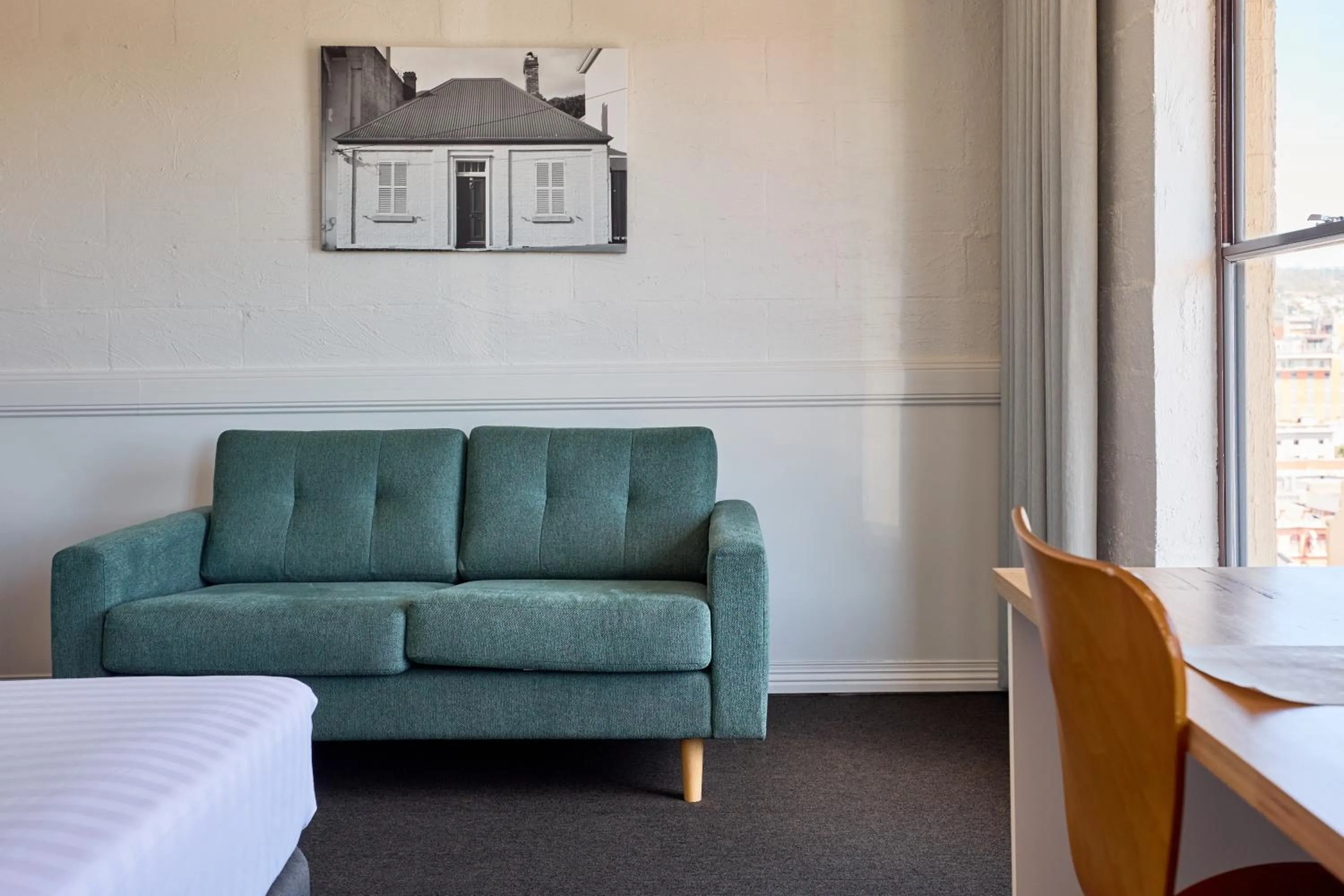 Living room in Balmoral On York