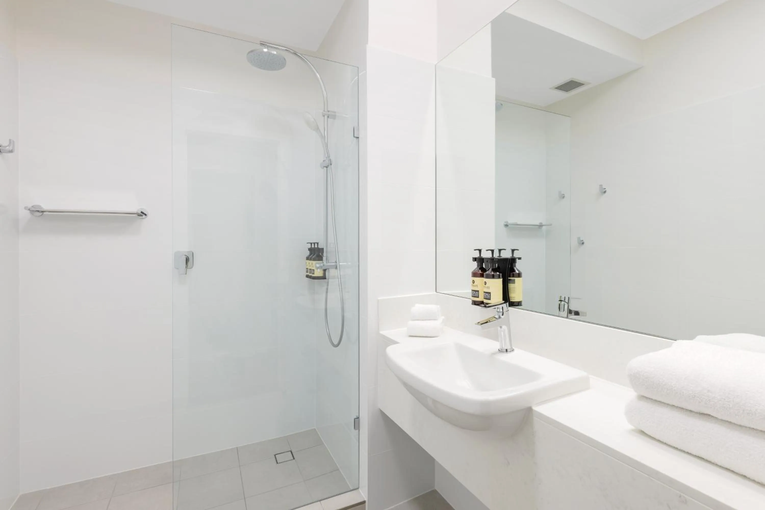 Bathroom in The Chancellor on Currie