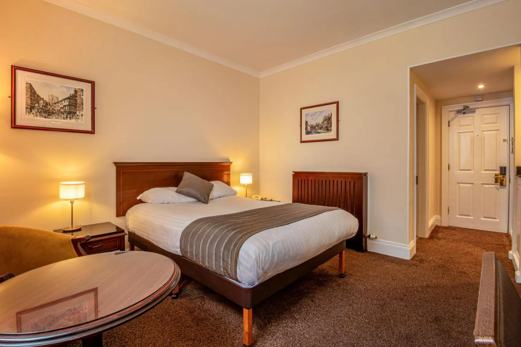 Bed in Hollins Hall Hotel, Golf & Country Club