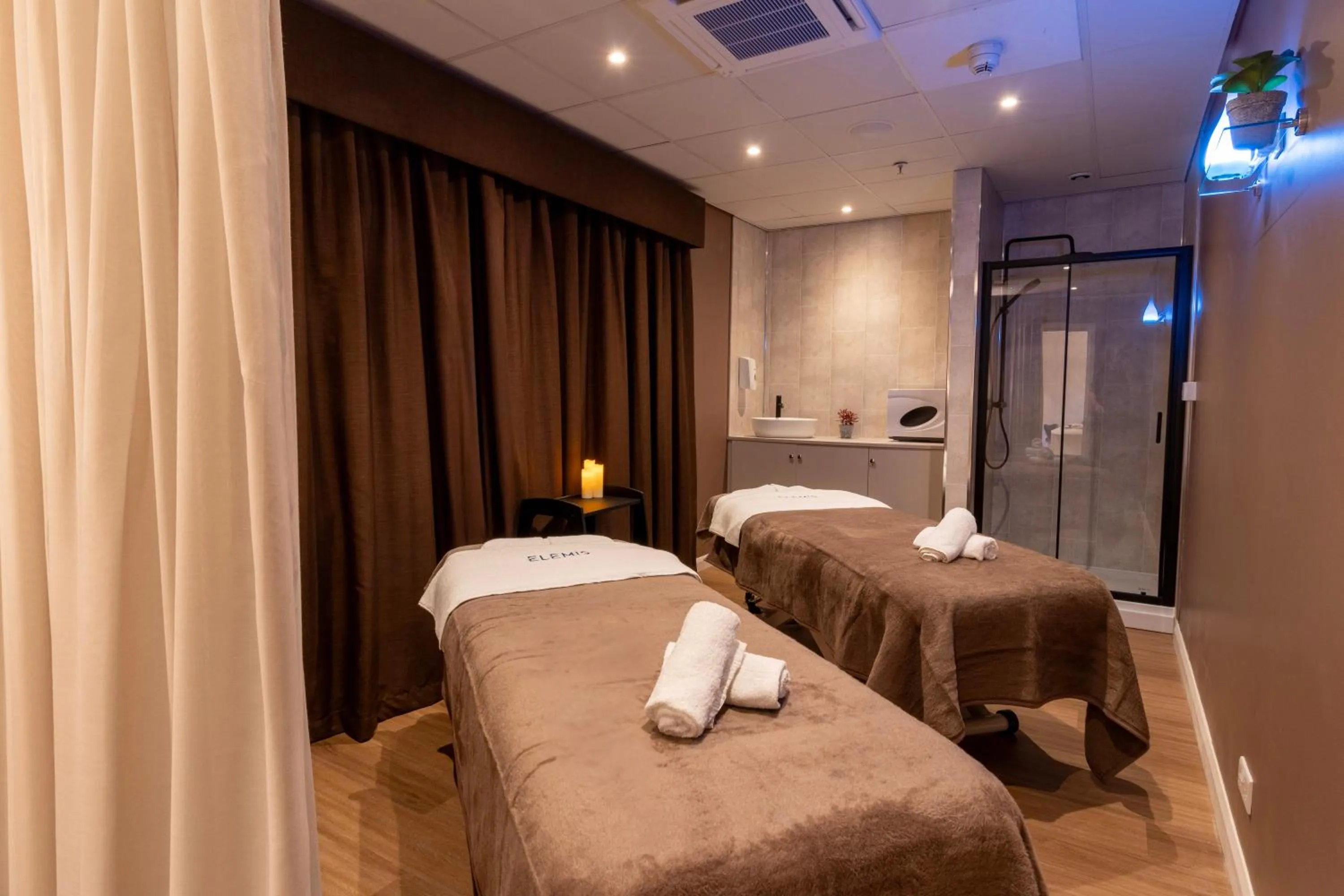 Spa and wellness centre/facilities in Hollins Hall Hotel, Golf & Country Club