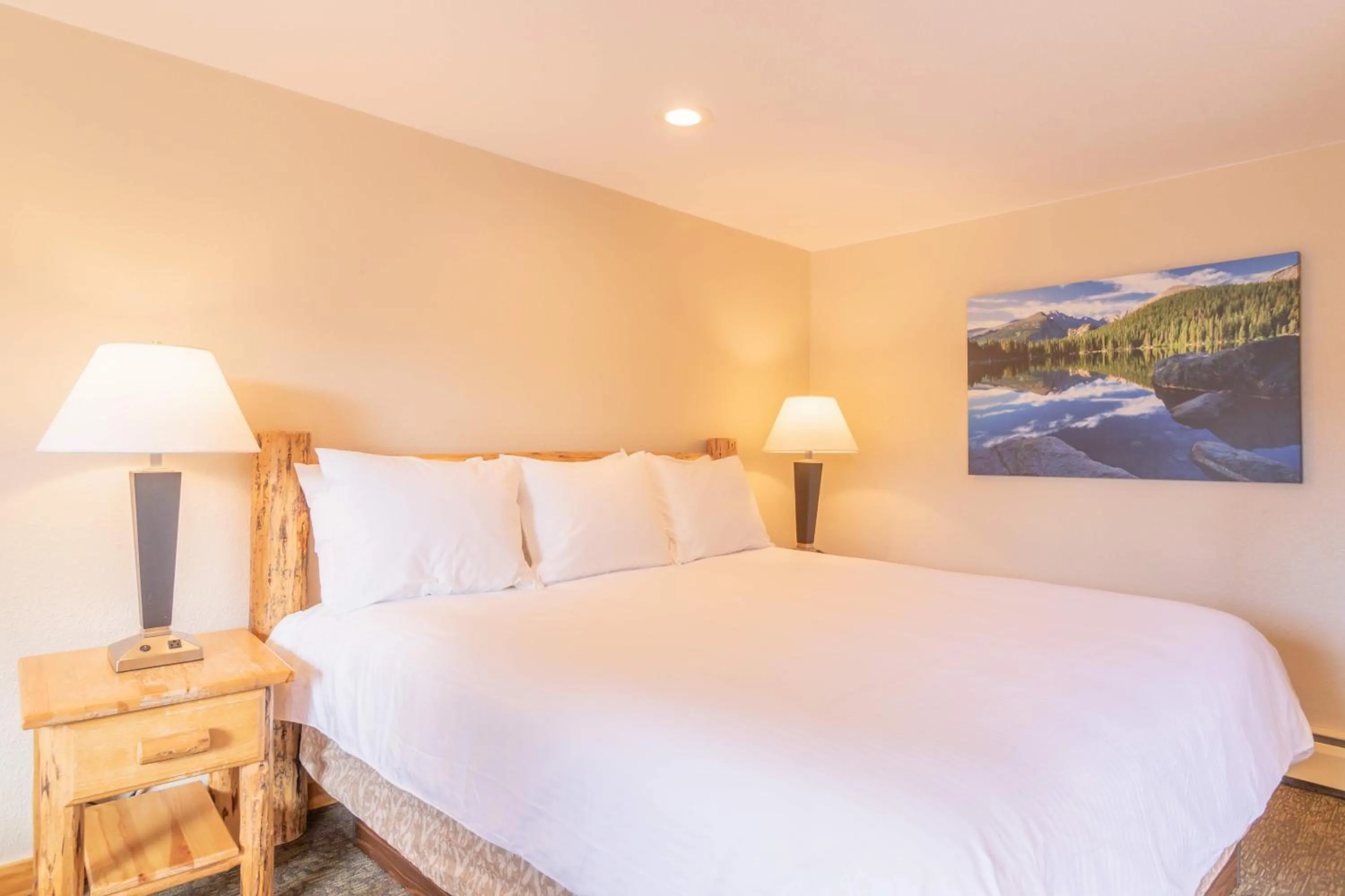 Bed in Discovery Lodge