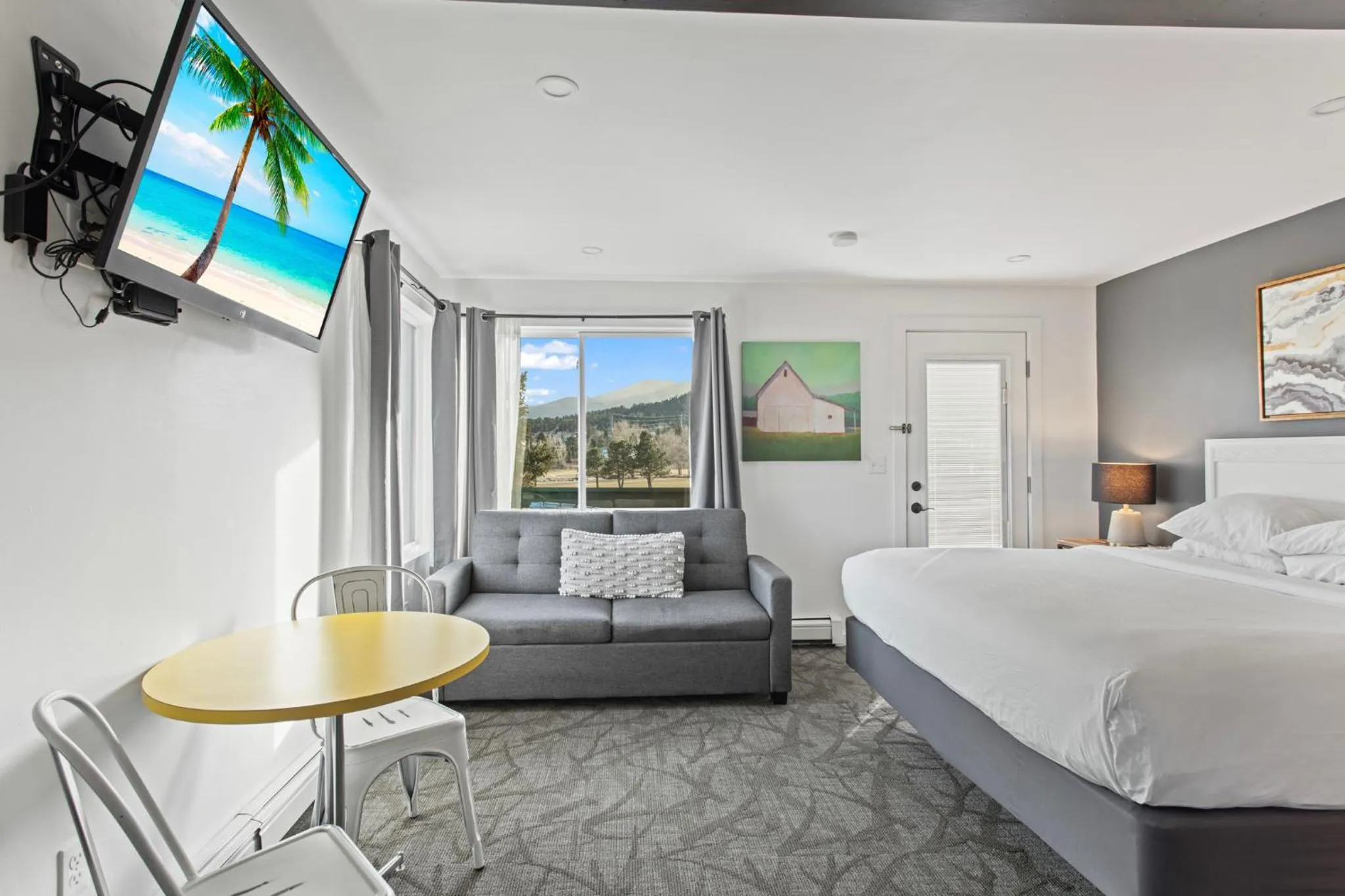 Bed in Discovery Lodge