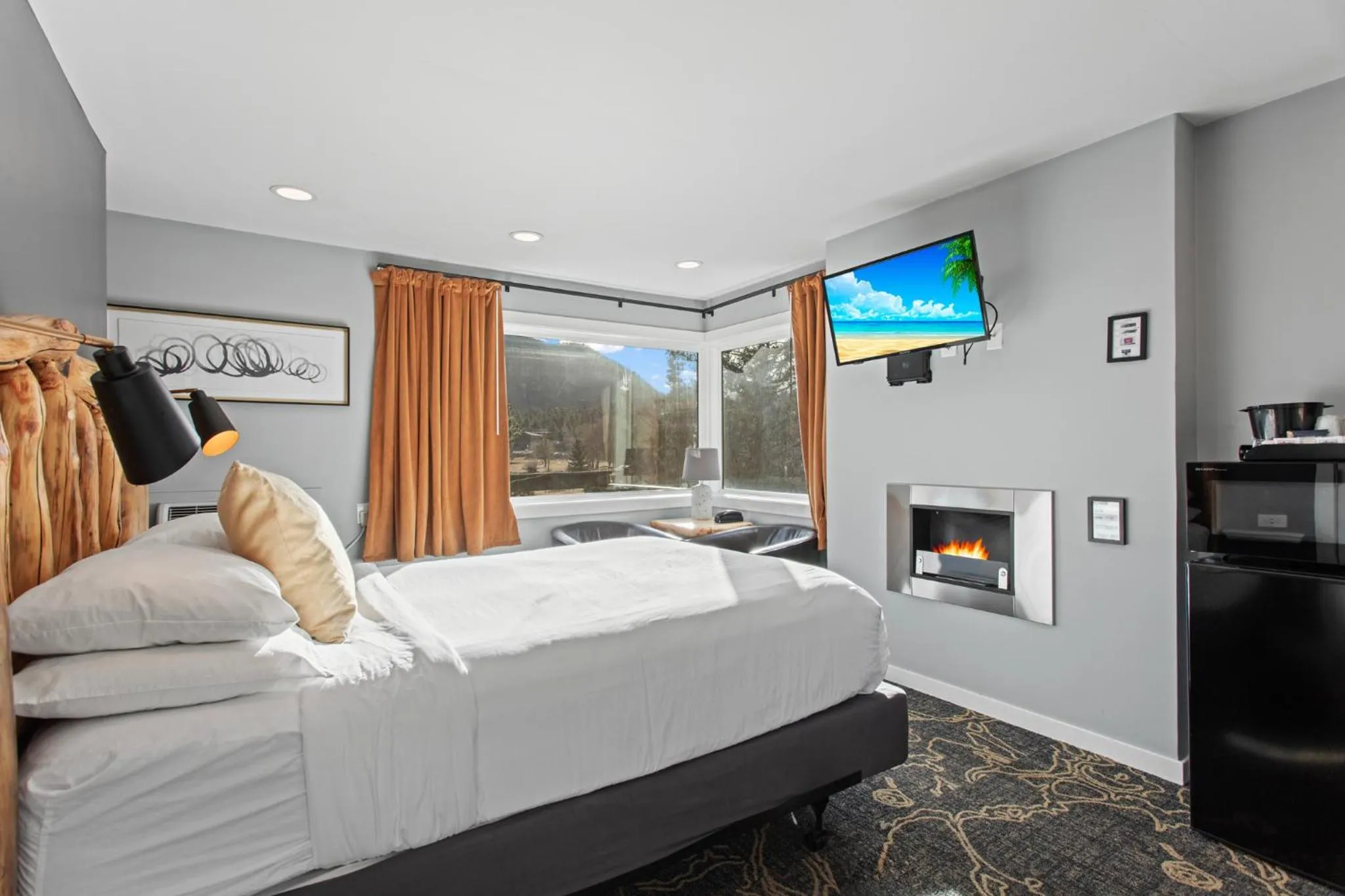 Bedroom, Bed in Discovery Lodge