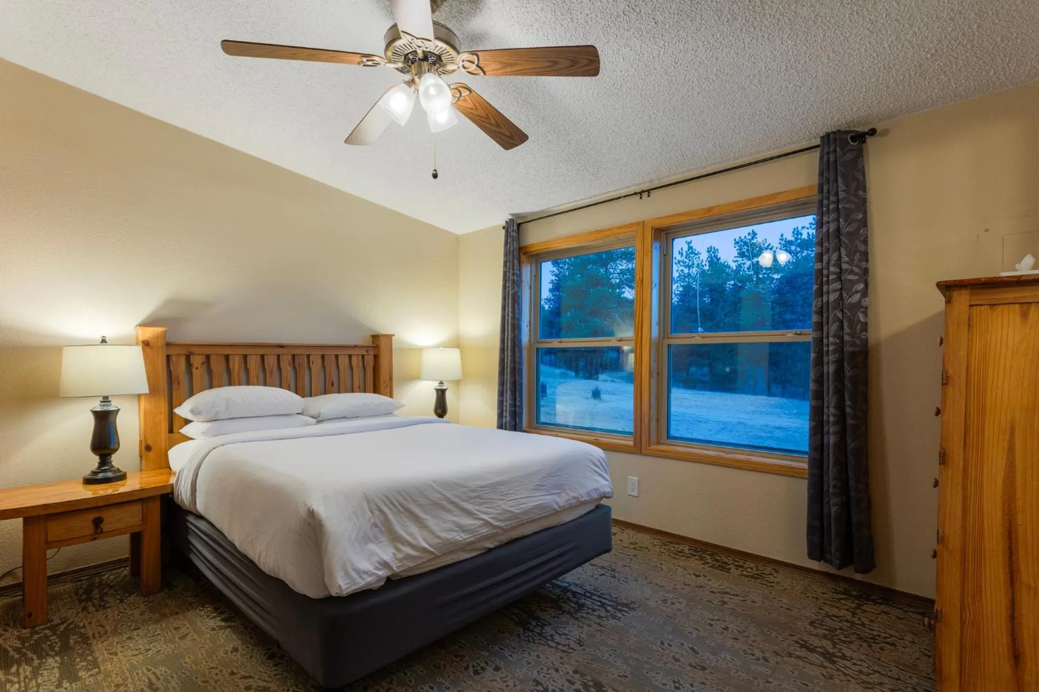 Bed in Discovery Lodge