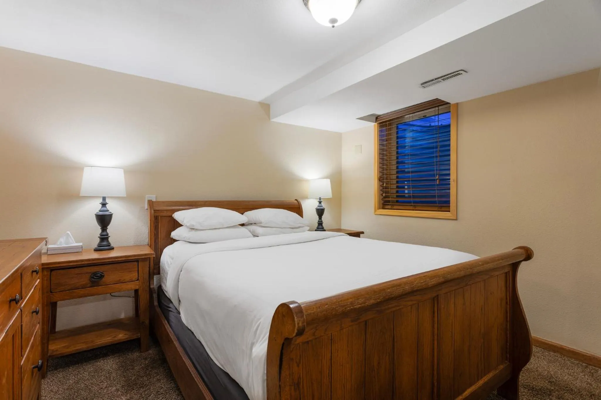 Bed in Discovery Lodge