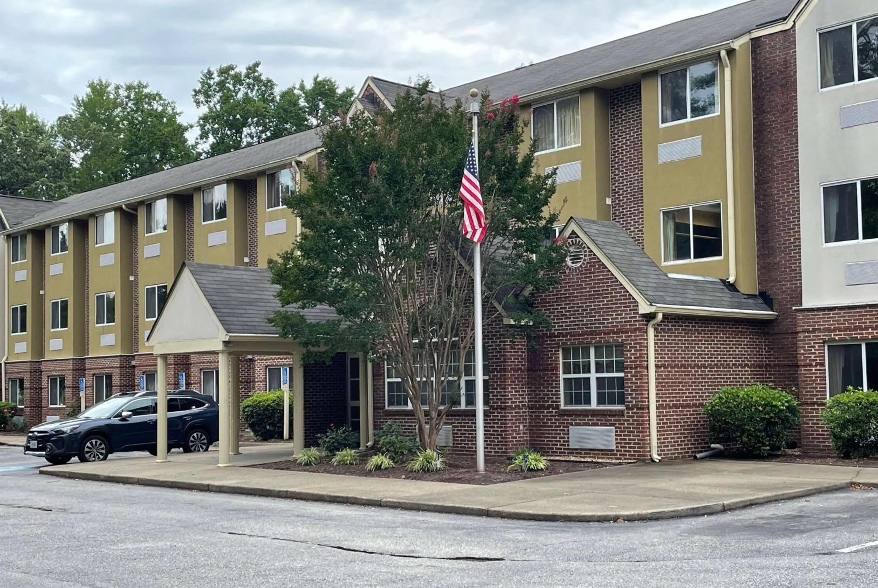 Property building in Microtel Inn & Suites Newport News