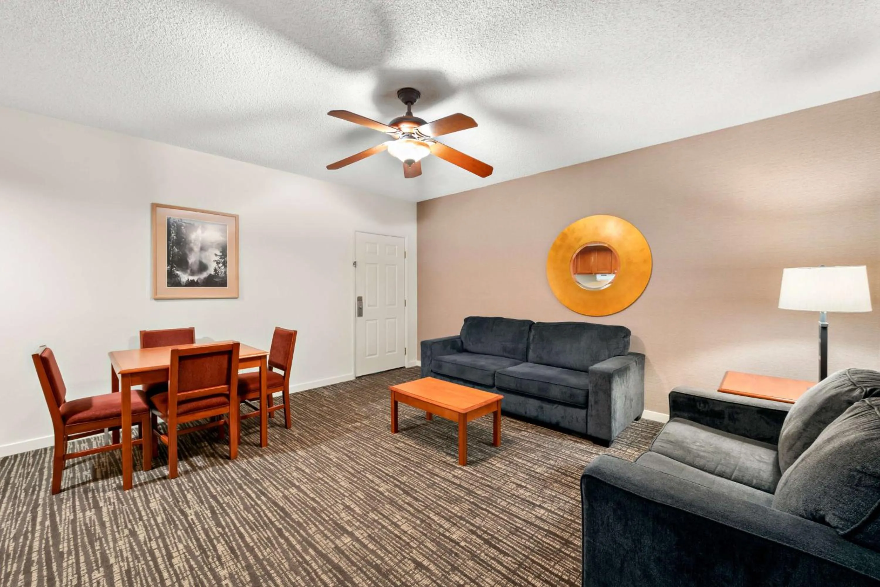 Photo of the whole room in Best Western Stagecoach Inn