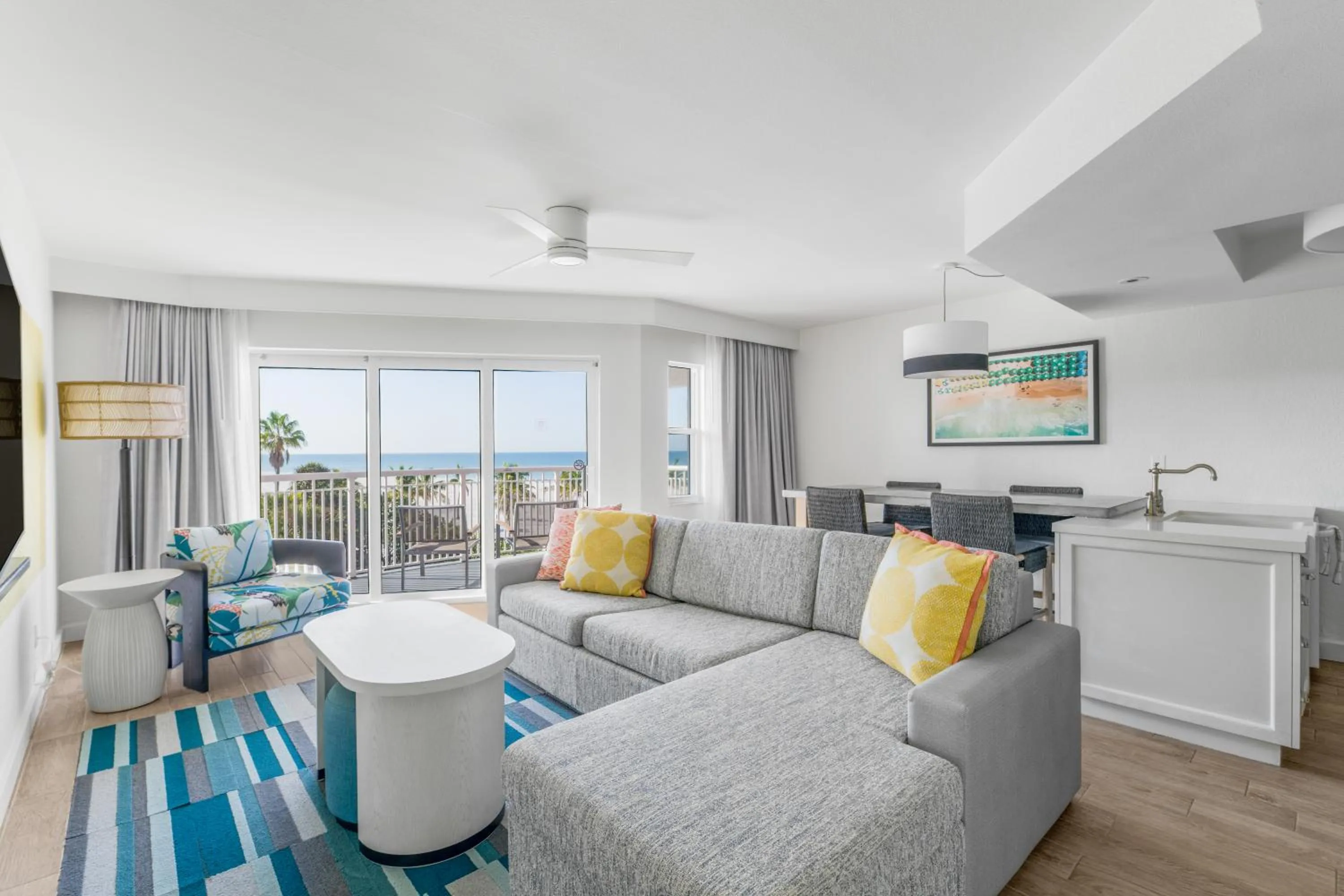 Beach House Suites by the Don CeSar