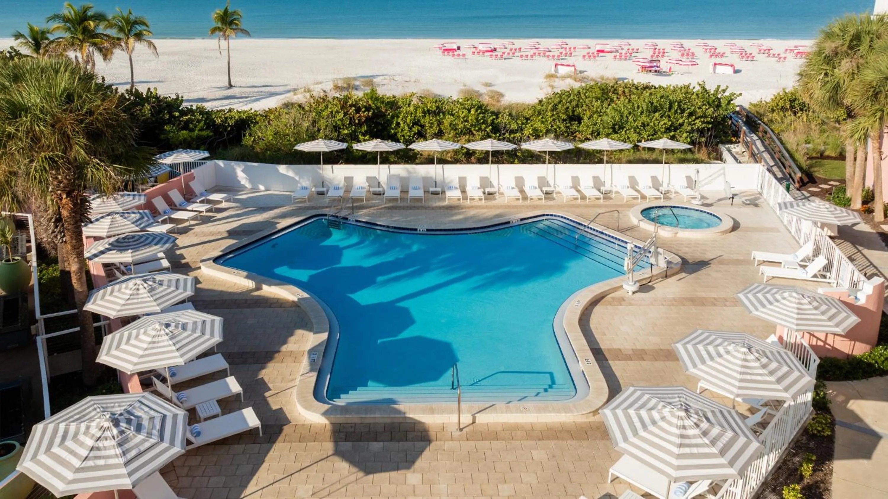 Beach House Suites by the Don CeSar