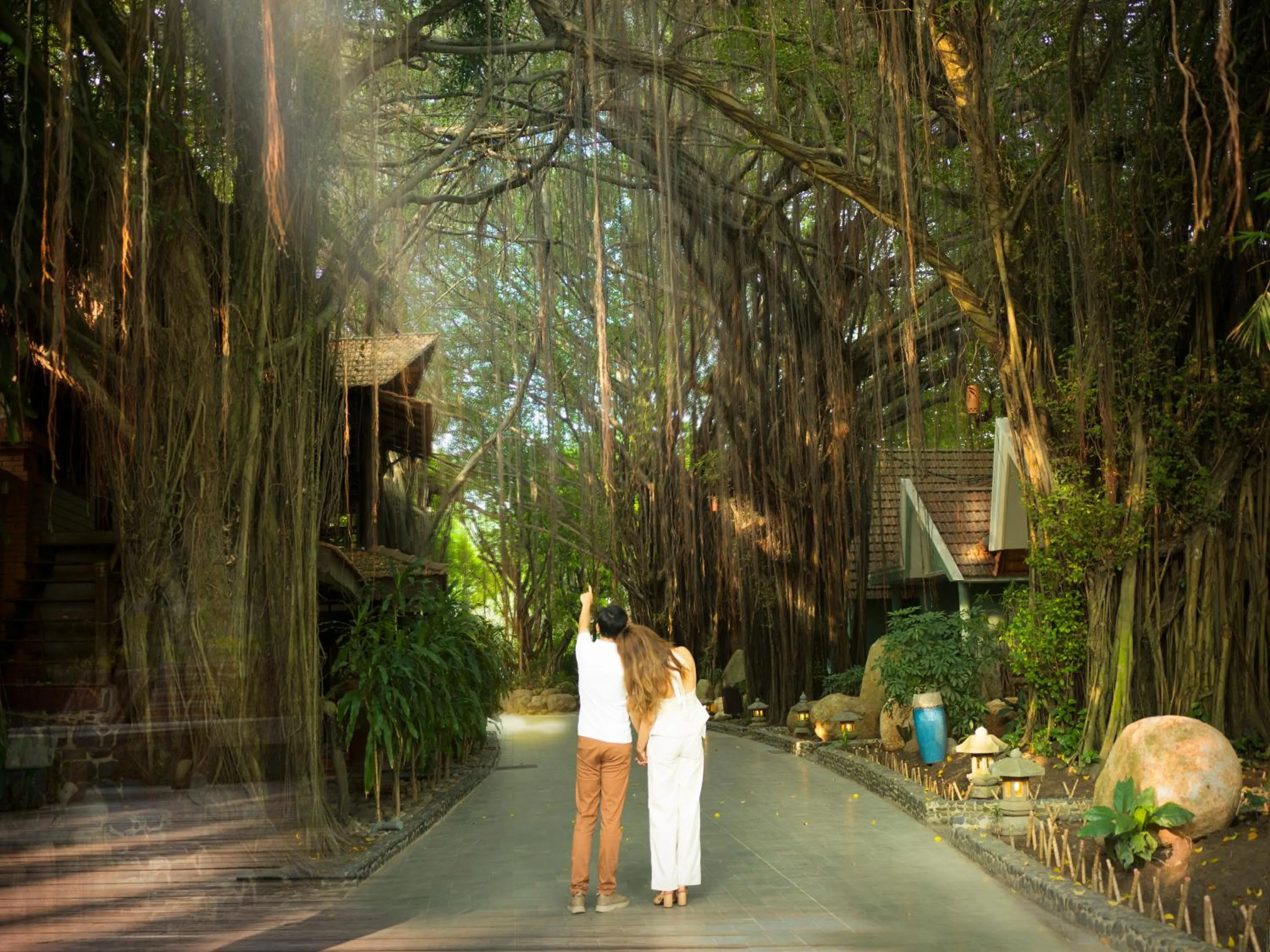 Garden view in Phuong Nam Resort