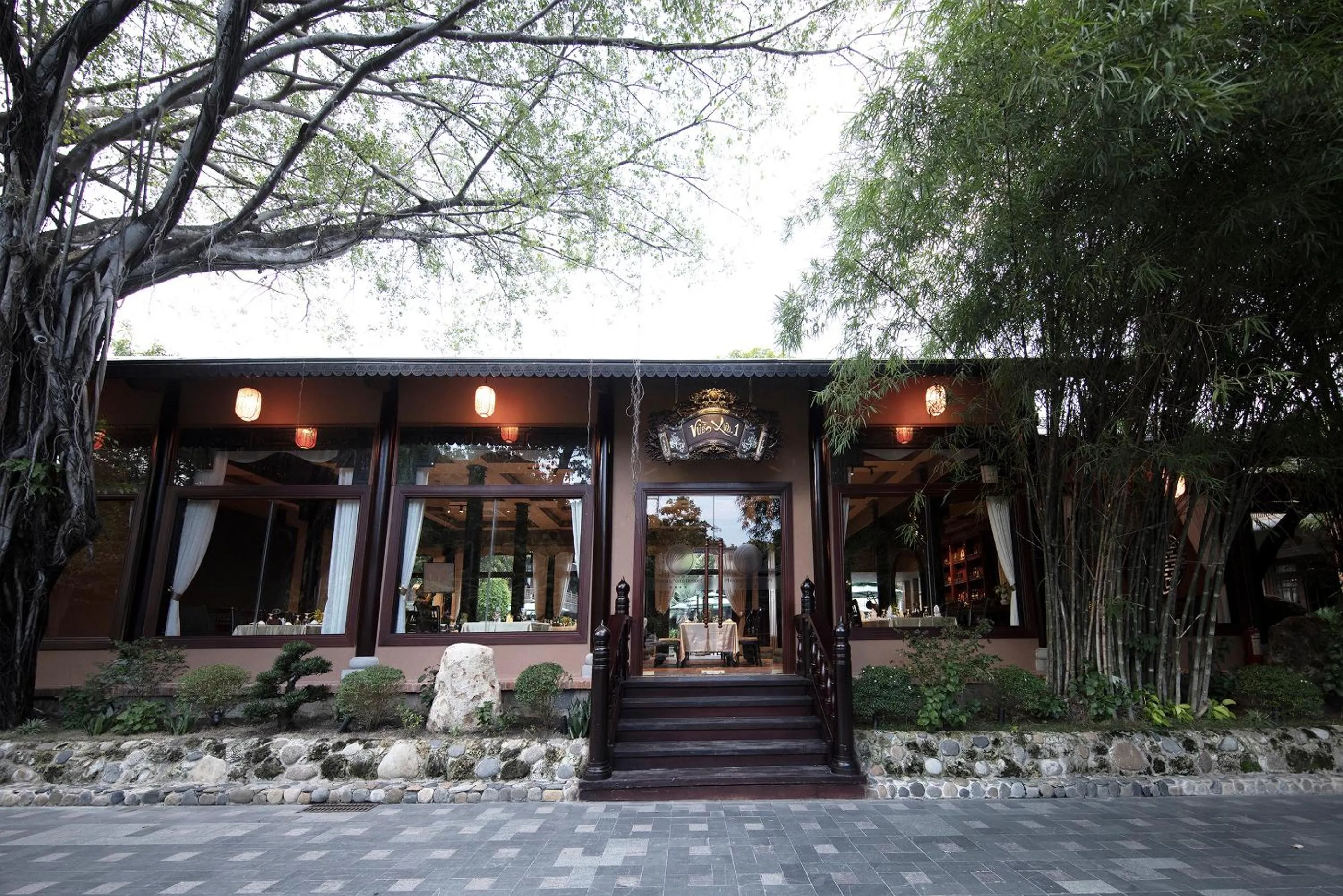 Restaurant/places to eat in Phuong Nam Resort