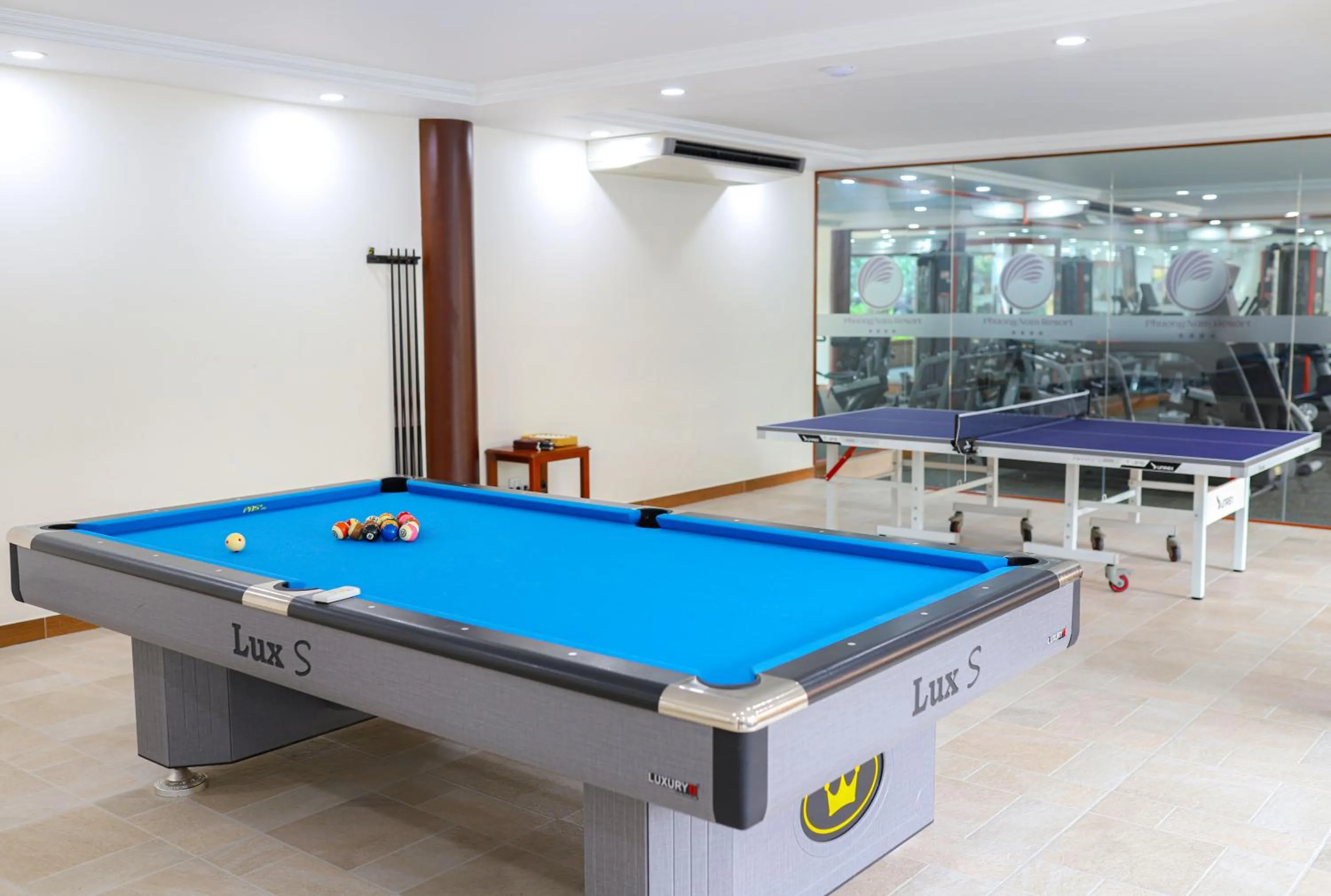 Billiard in Phuong Nam Resort