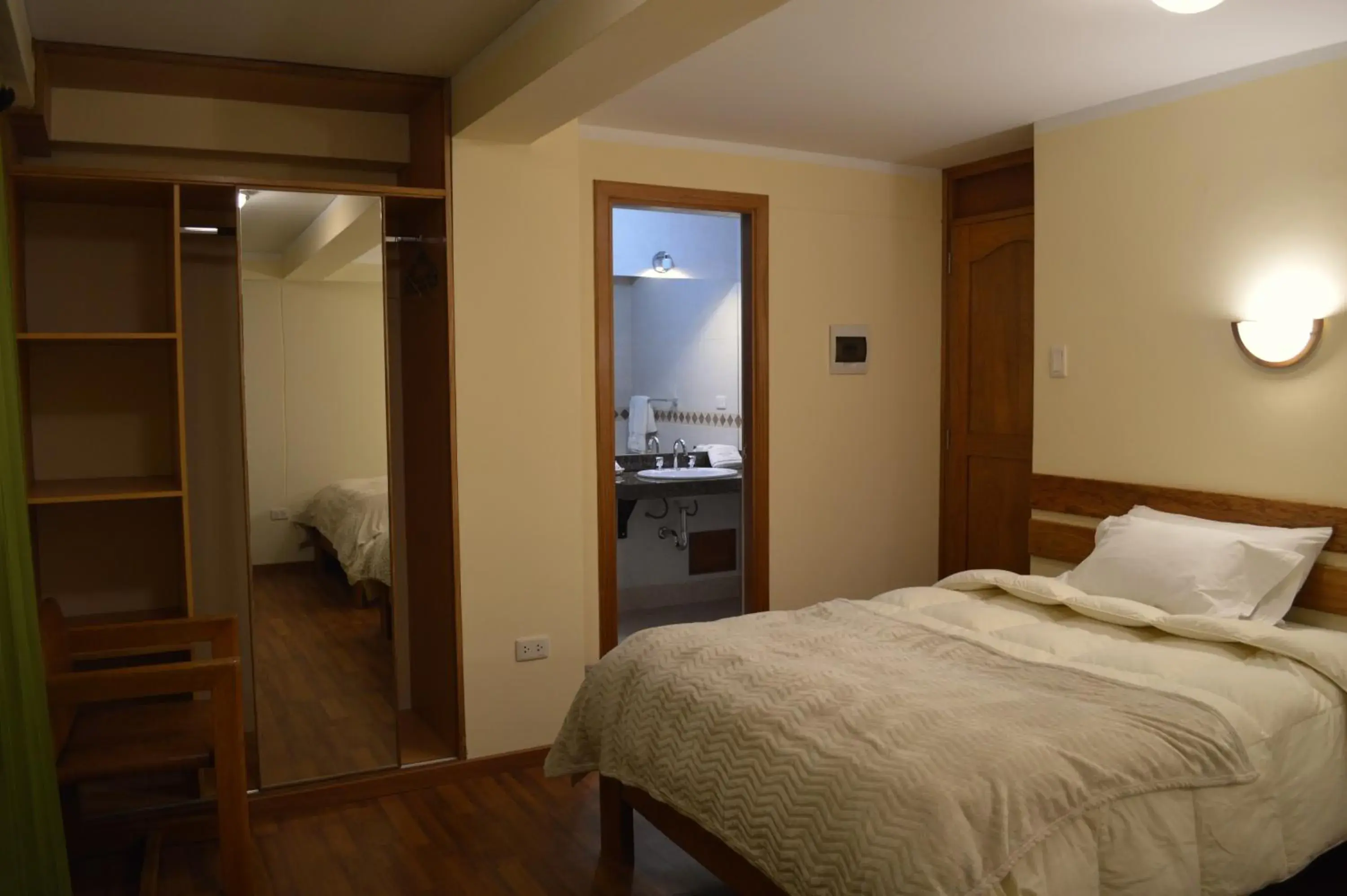 Double or Twin Room in Florida del Inca Hotel Double or Twin Room in Florida del Inca Hotel