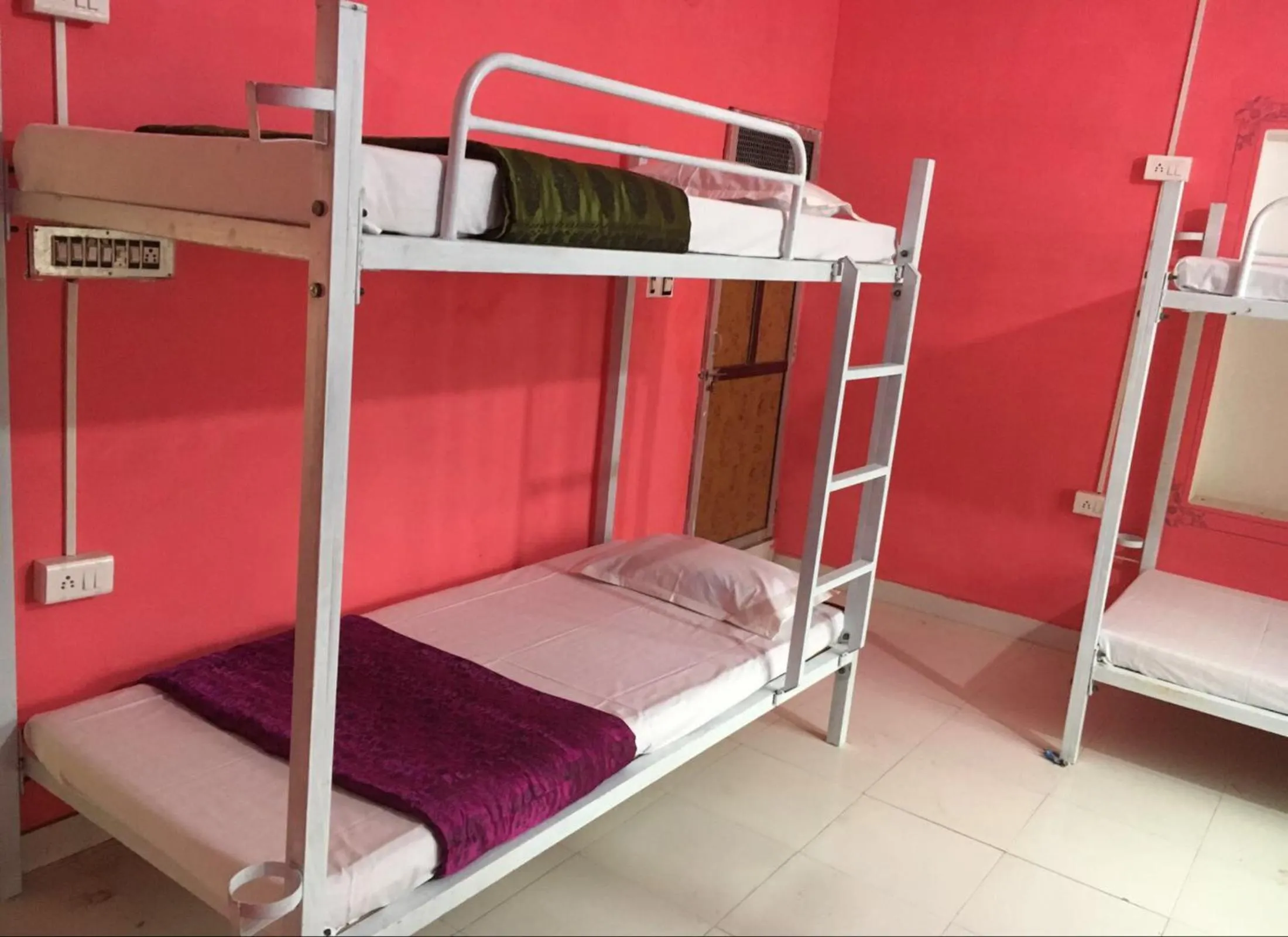 Bed in The Hostel Crown