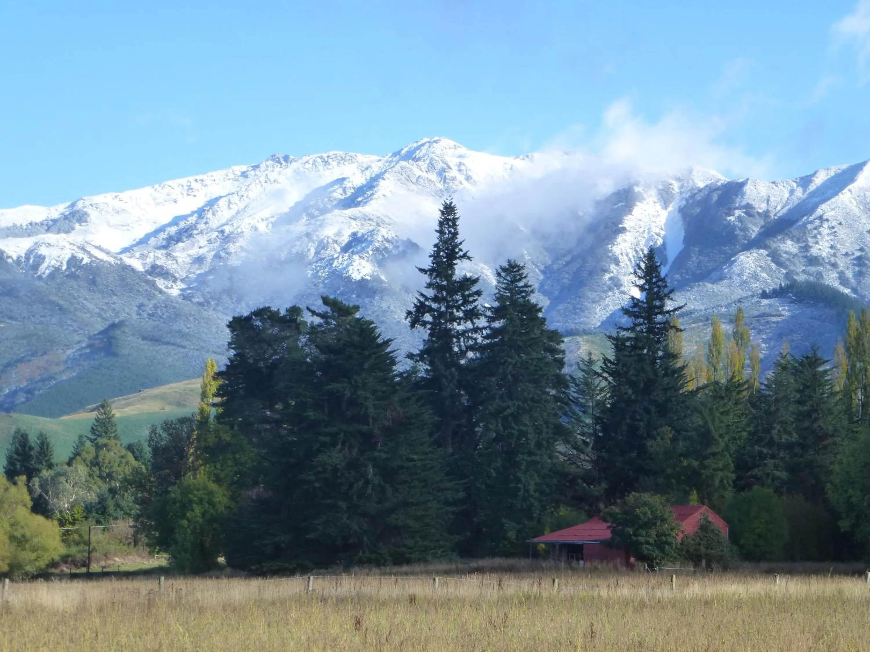 Mountain view in Hanmer Springs Scenic Views Motel