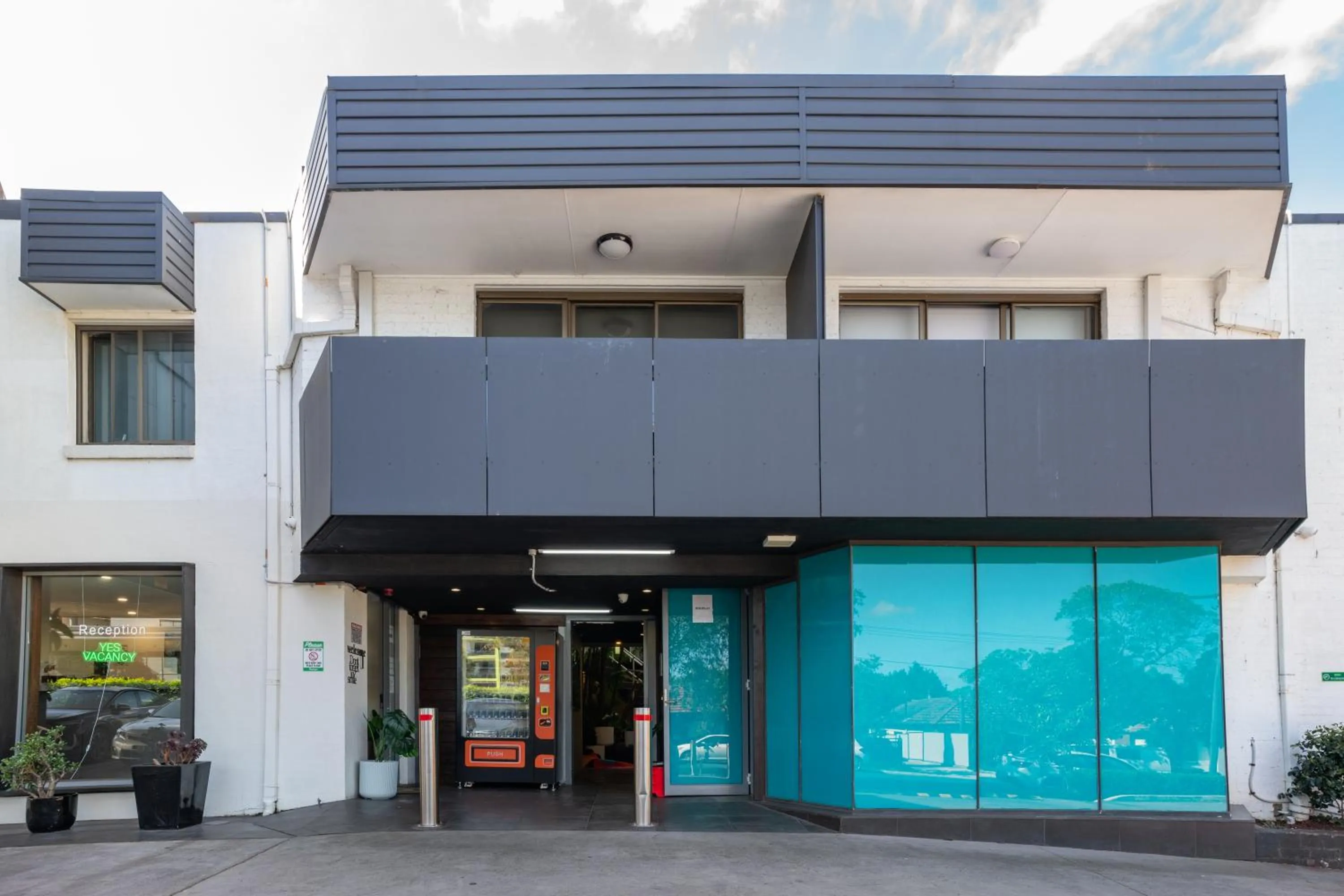 Property building in Bankstown Motel 10