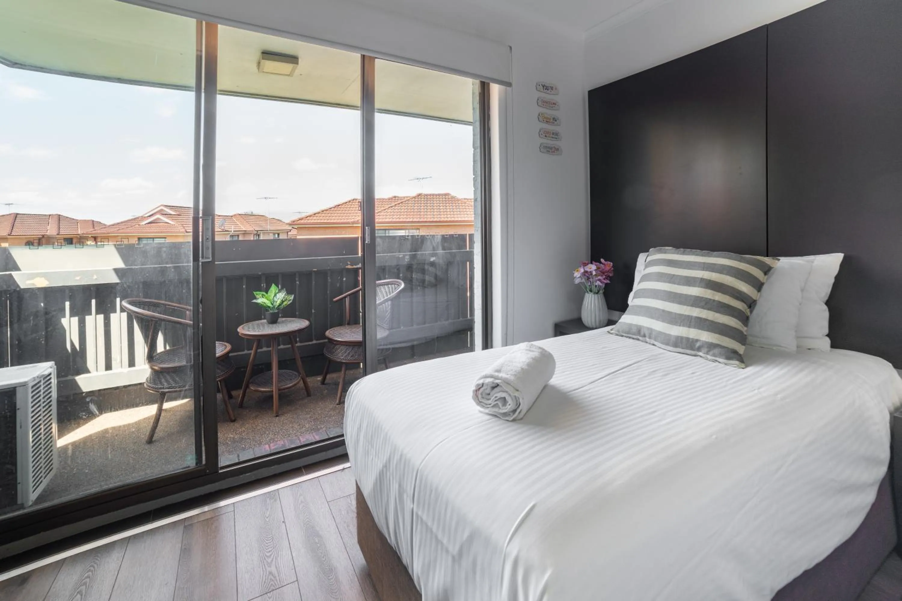 Bed in Bankstown Motel 10