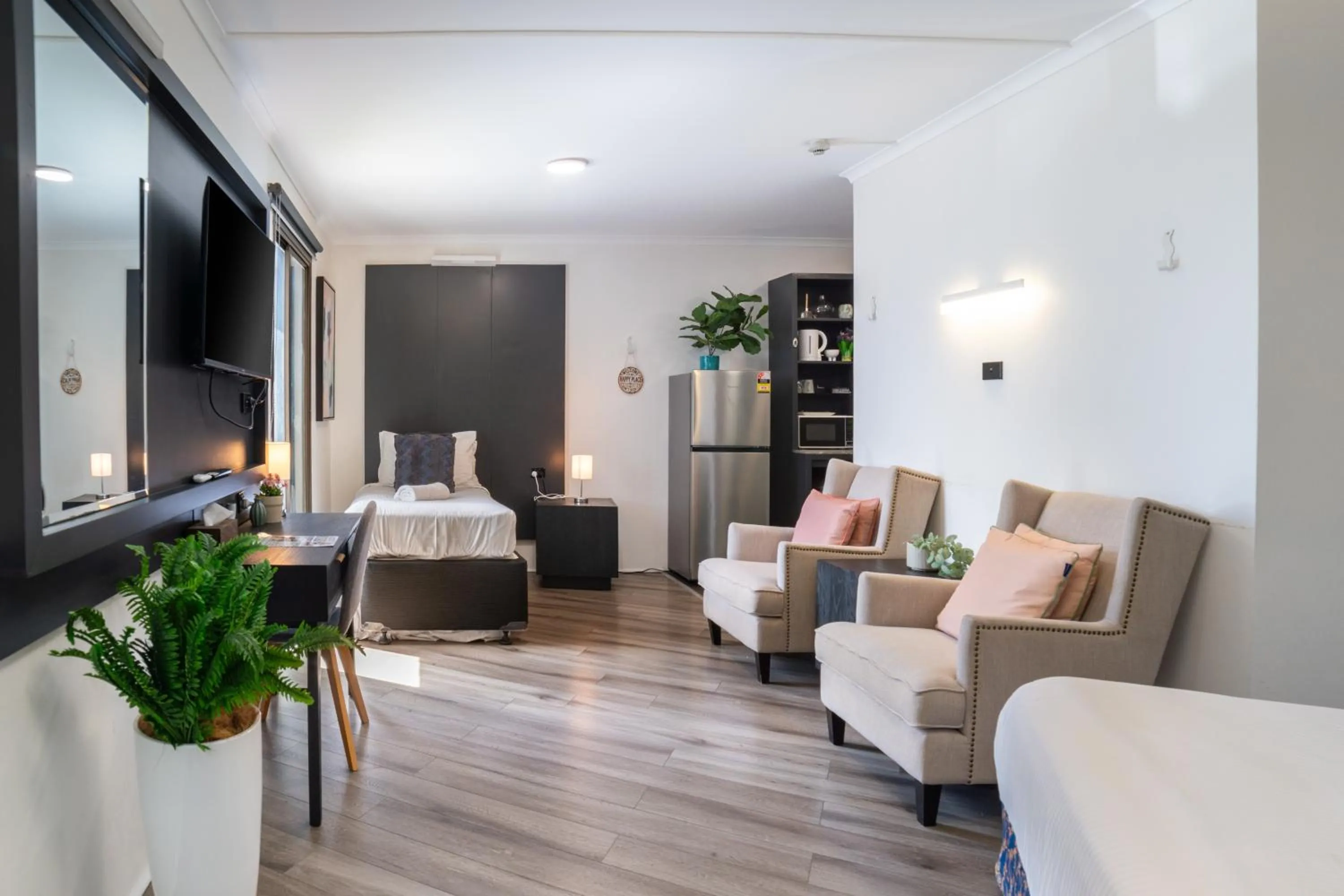 Bed in Bankstown Motel 10