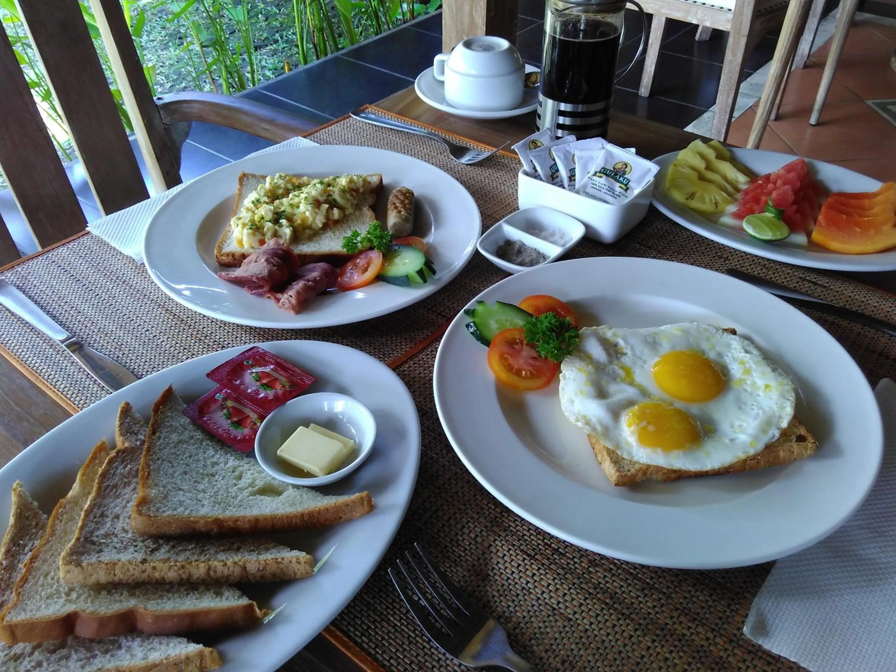 Food in Munari Resort Ubud